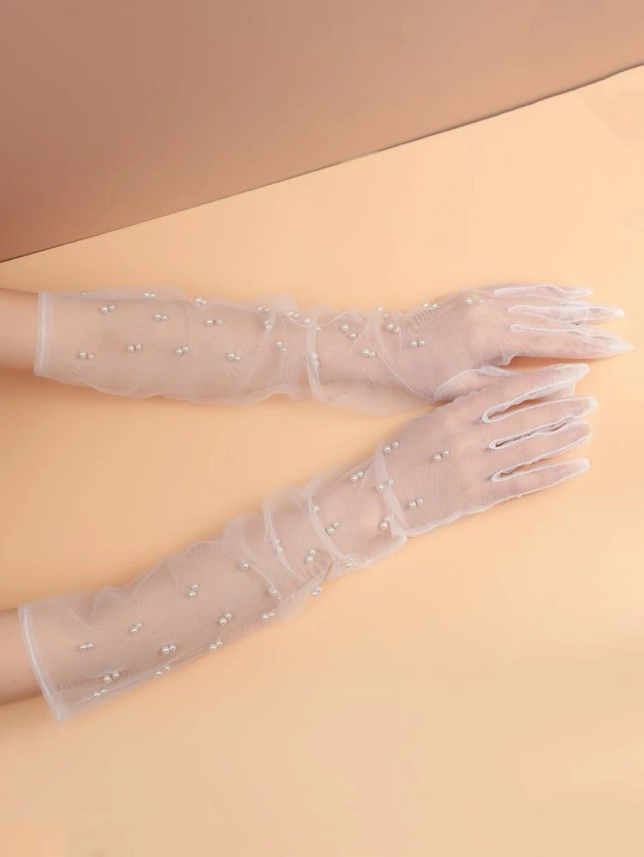 Rental dress. Photographer in Tokyo, Japan