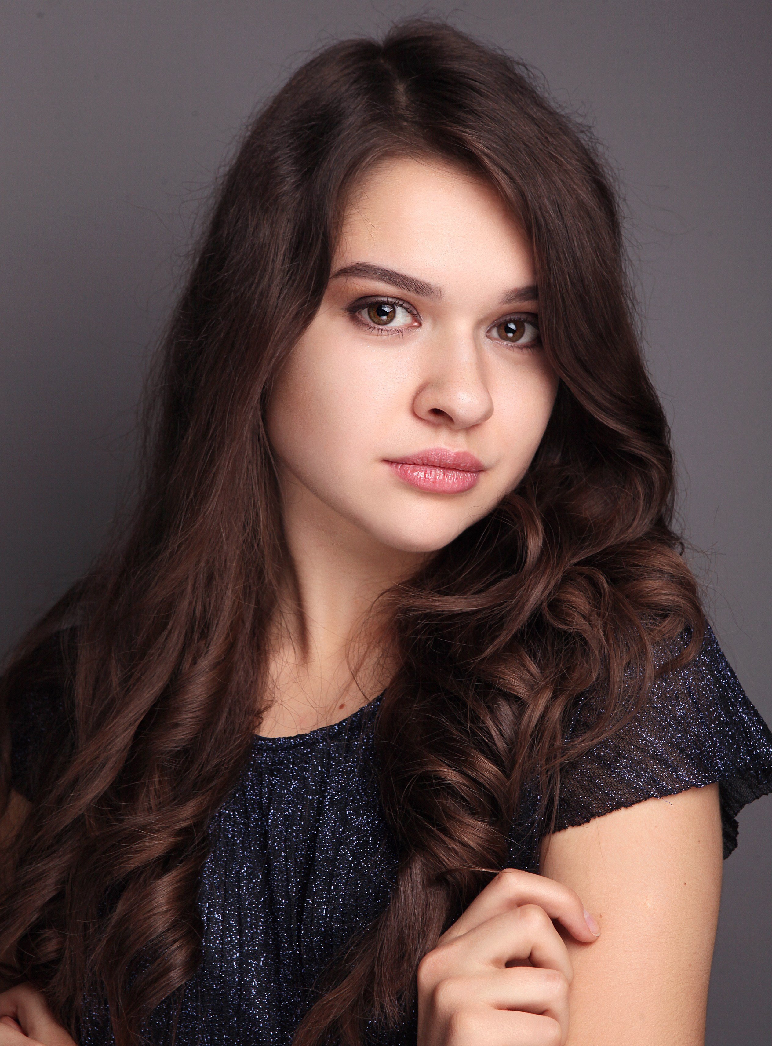 Секрети крутої фотосесії на випускний альбом. Випускні альбоми Київ Вінниця Одеса Харків Дніпро Львів