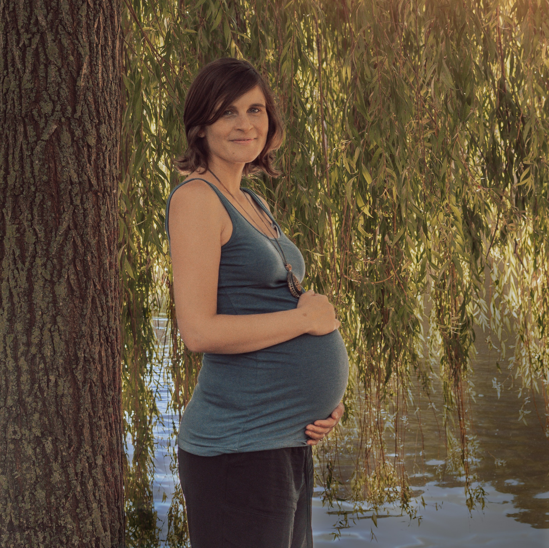 Your Maternity Session. Maternity Newborn and Family photographer Hamburg Claire Hambley