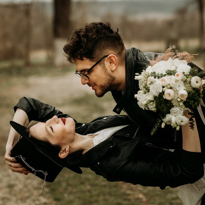 Contact. Mădălin Ciortea - fotograf de nuntă și de familie | Dream Art Events