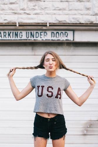 ЩО РОБИТИ ЯКЩО Я НЕ ВМІЮ ФОТОГРАФУВАТИСЯ?. Фотограф Максим Остапенко | Кам'янець-Подільський | Львів | Київ