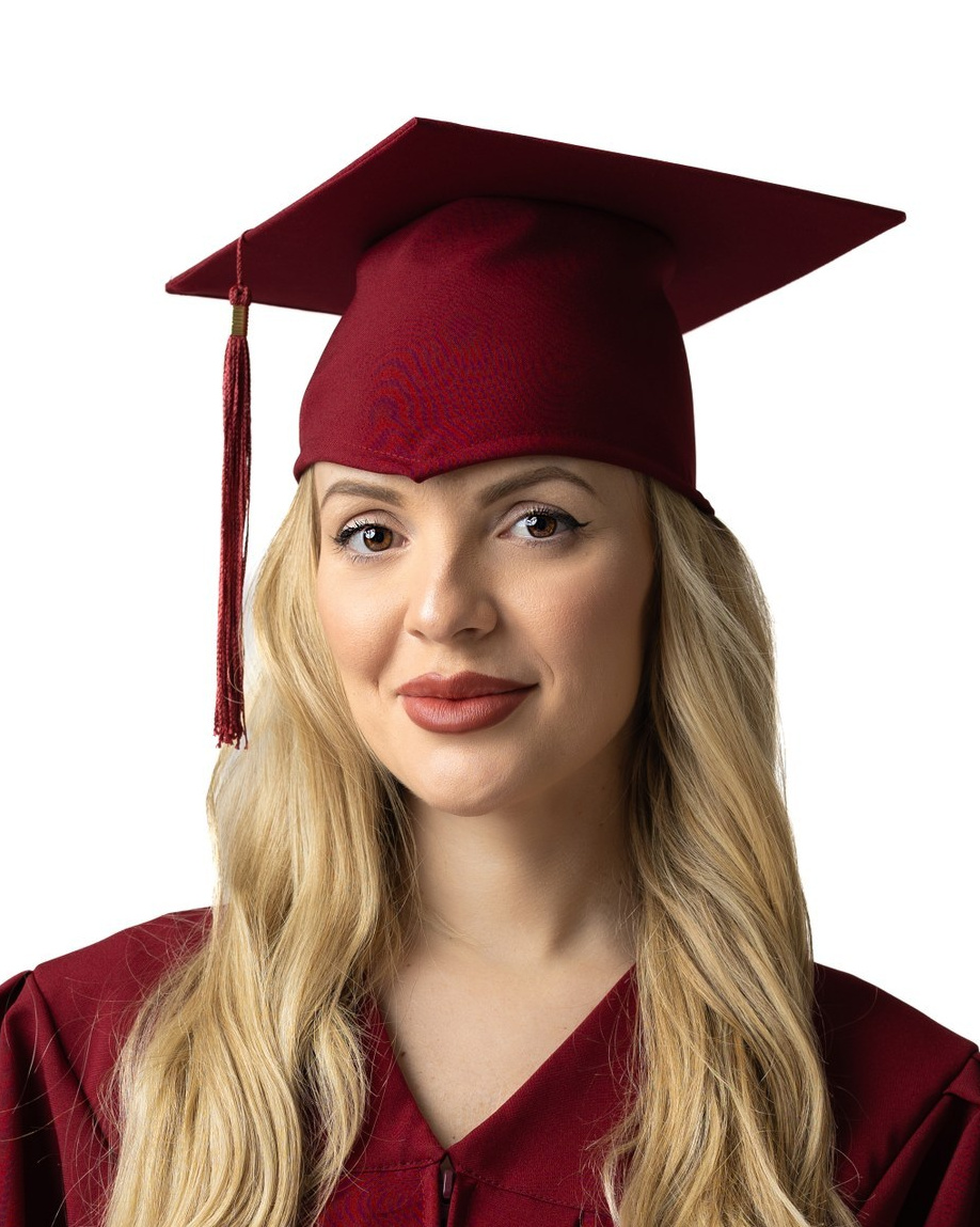 Академична абсолвентска тога за дипломиране – черен цвят