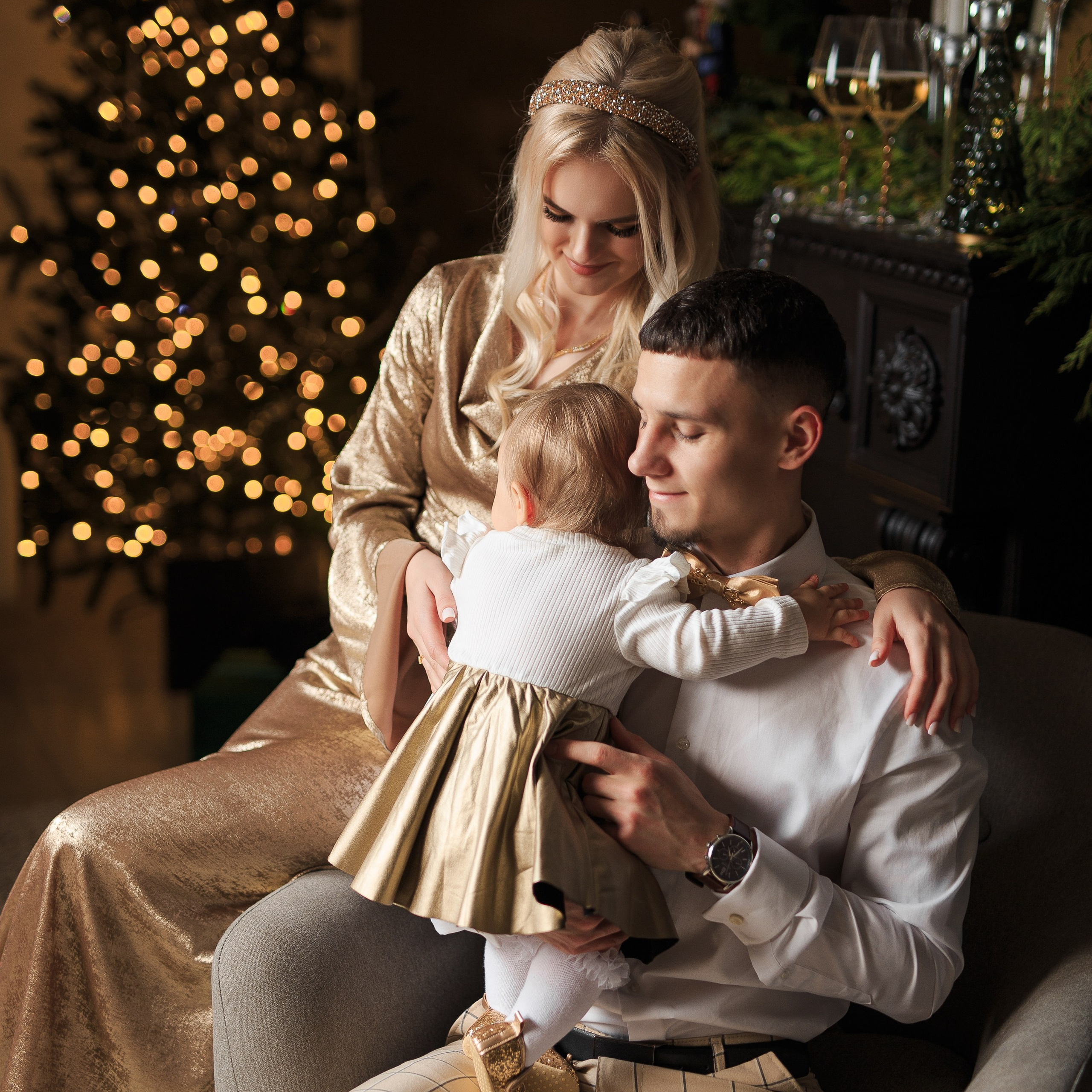 Ziemassvētku fotostudija Rēzeknē. Populārākā kāzu, bērnu un ģimeņu fotogrāfe Latgalē Veronika Lokotko