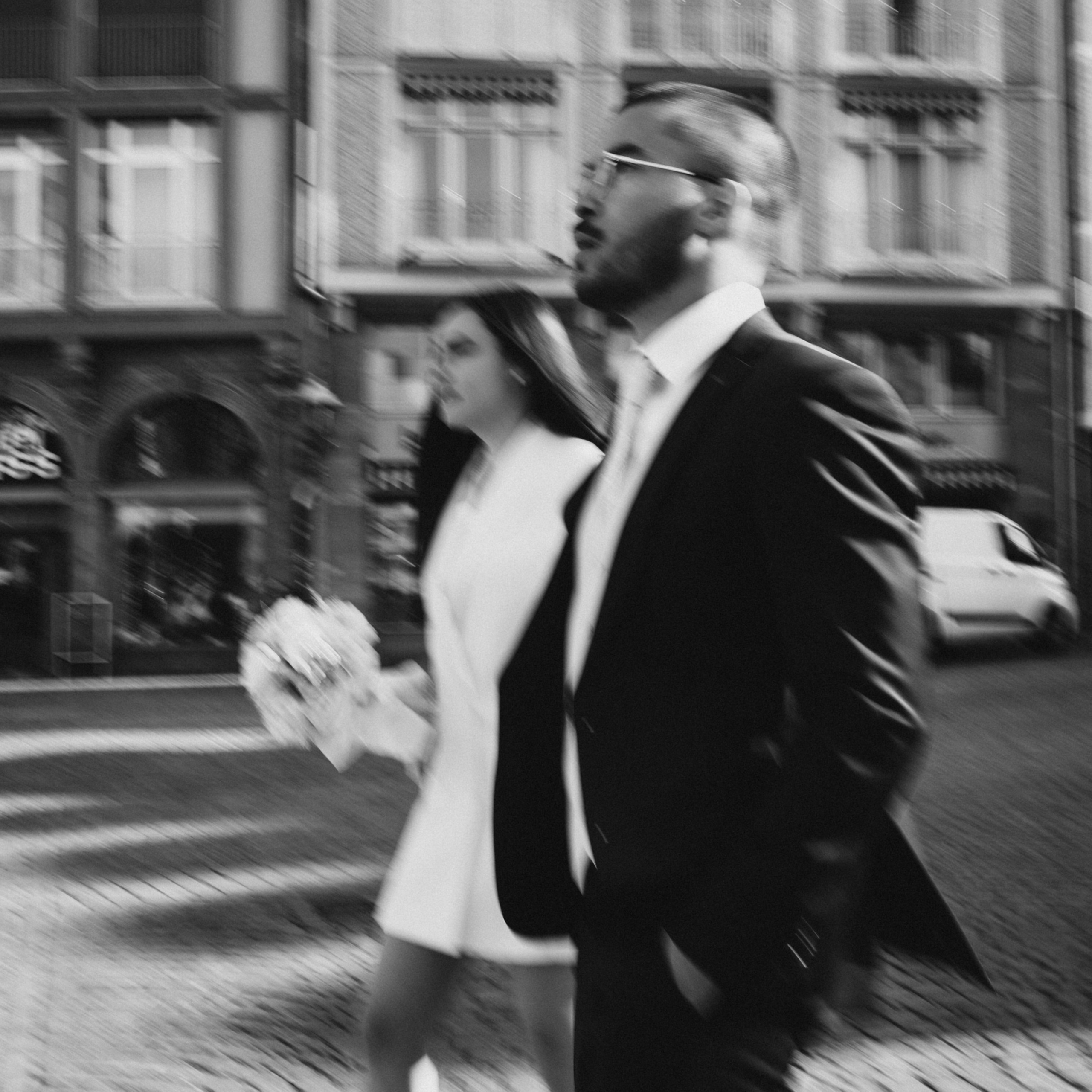 Hochzeitsfotograf Frankfurt am Main – natürliche emotionale Hochzeitsreportage im Frankfurter Römer.