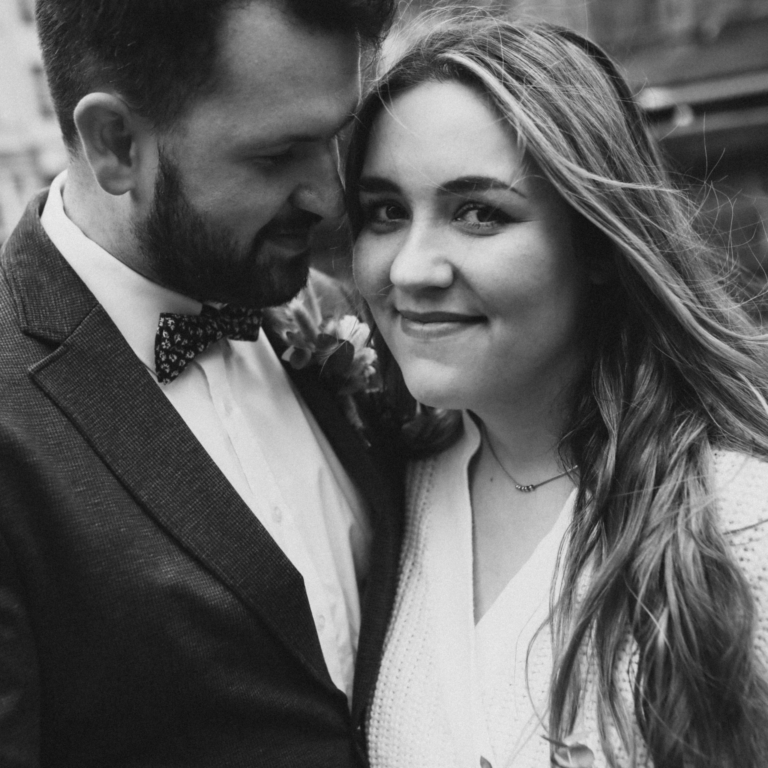 Romantisches Paarshooting in der Heidelberger Altstadt – Hochzeitsfotografin Heidelberg