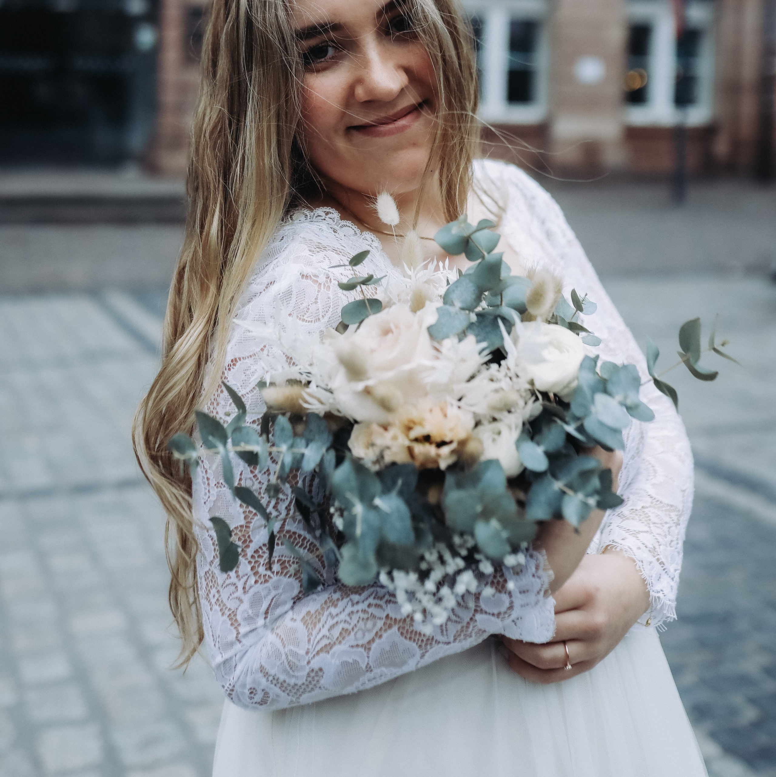 Brautstrauß bei der Hochzeit in Heidelberg – natürliche Hochzeitsdetails