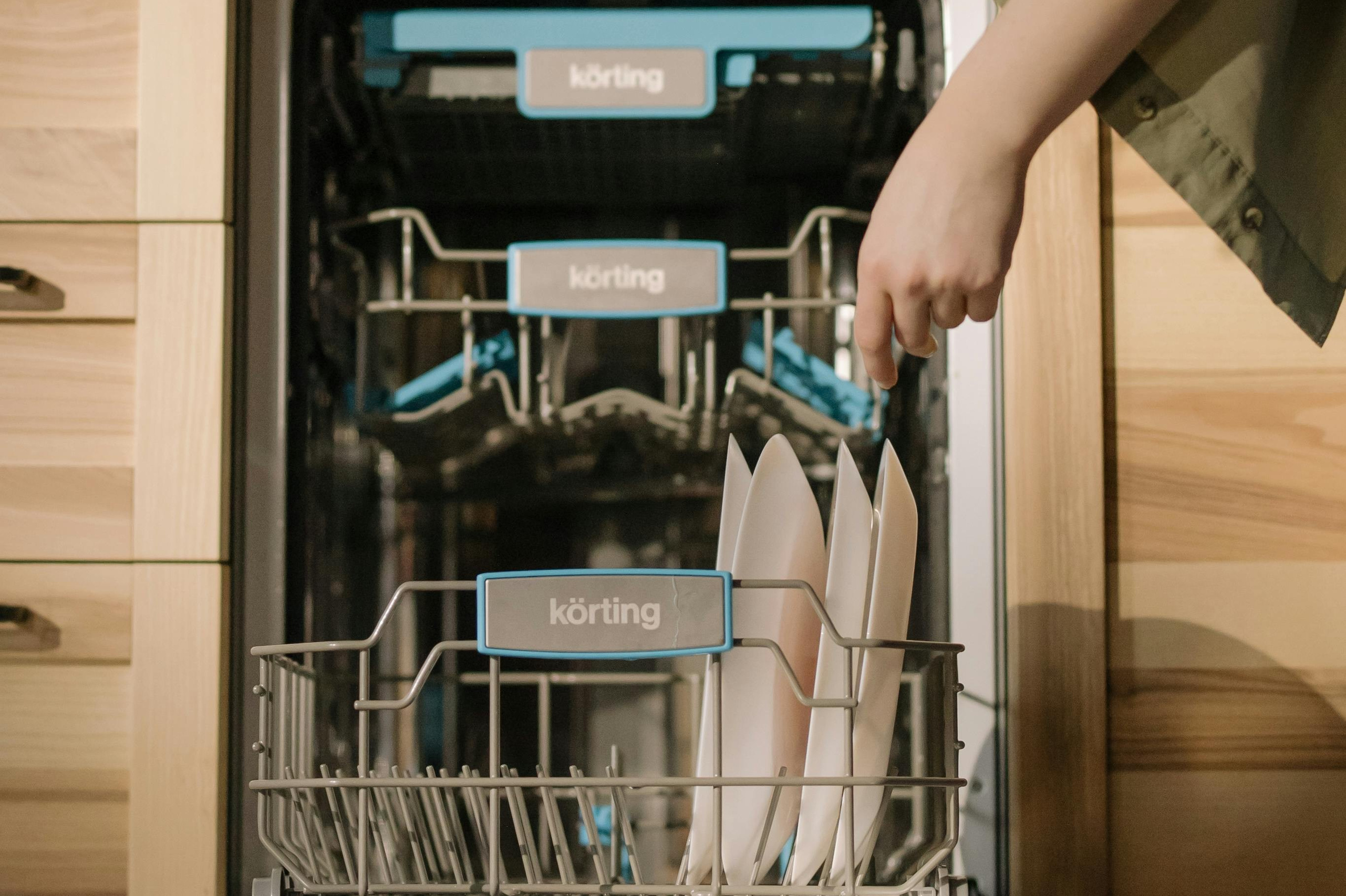 Dishwasher repair, dishwasher not draining, dishwasher leaking, dishwasher not cleaning dishes, dishwasher not starting, dishwasher not filling with water