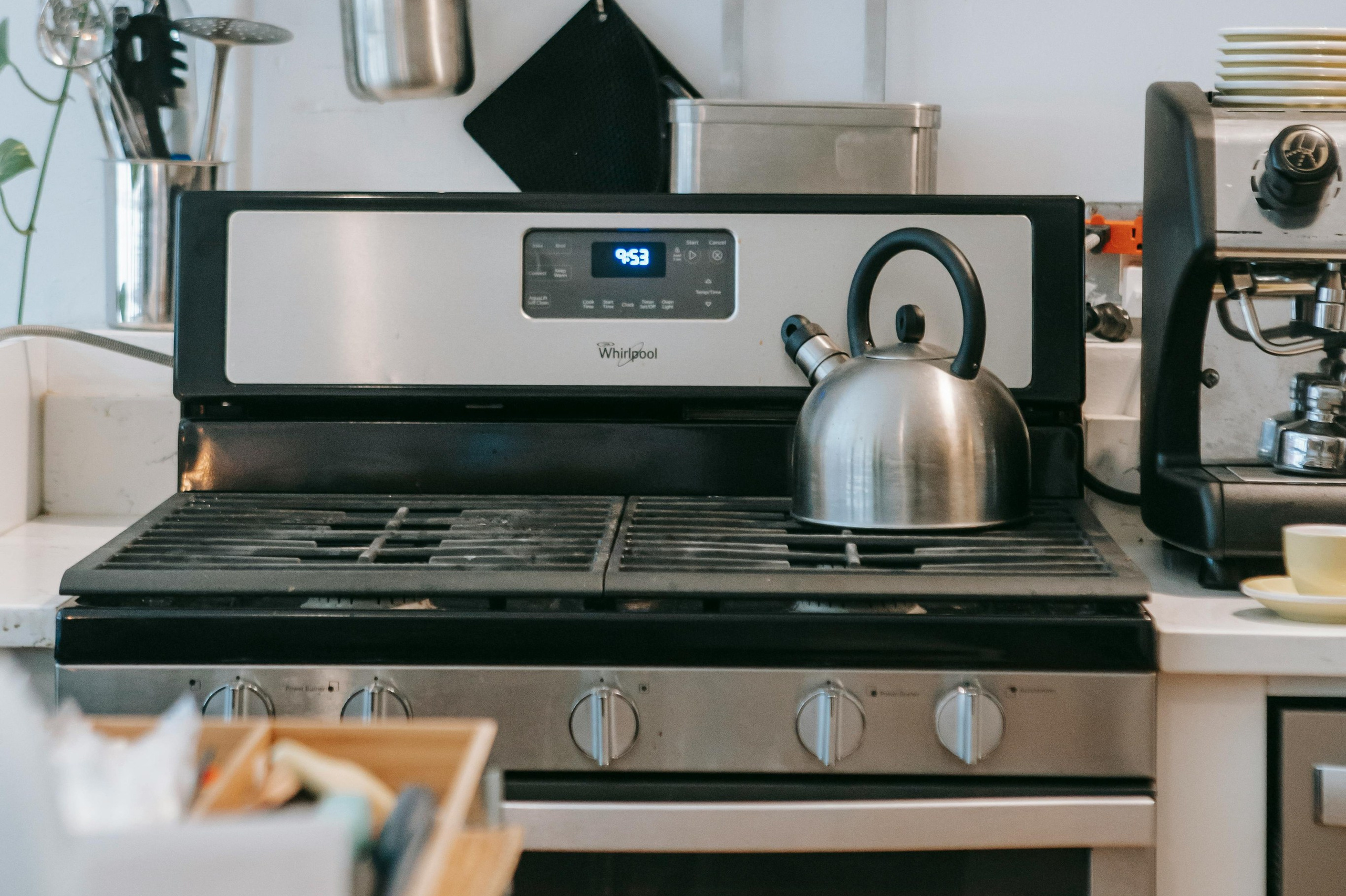 Stove repair, oven repair, stove burner not igniting, oven not heating properly, stove overheating, oven not reaching desired temperature