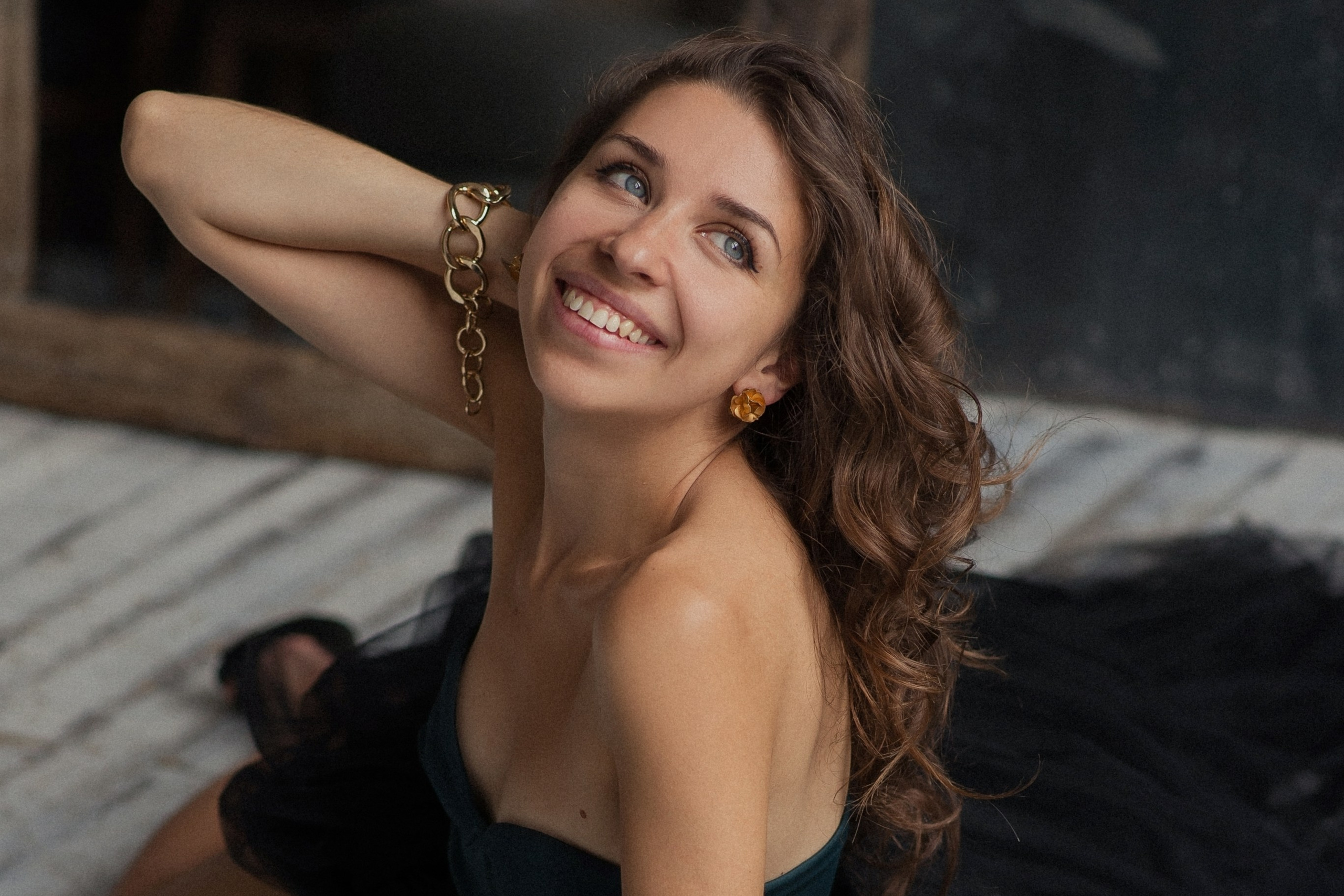 Контакт. Екатерина Мамышева — оперная певица / soundtrack вокалист