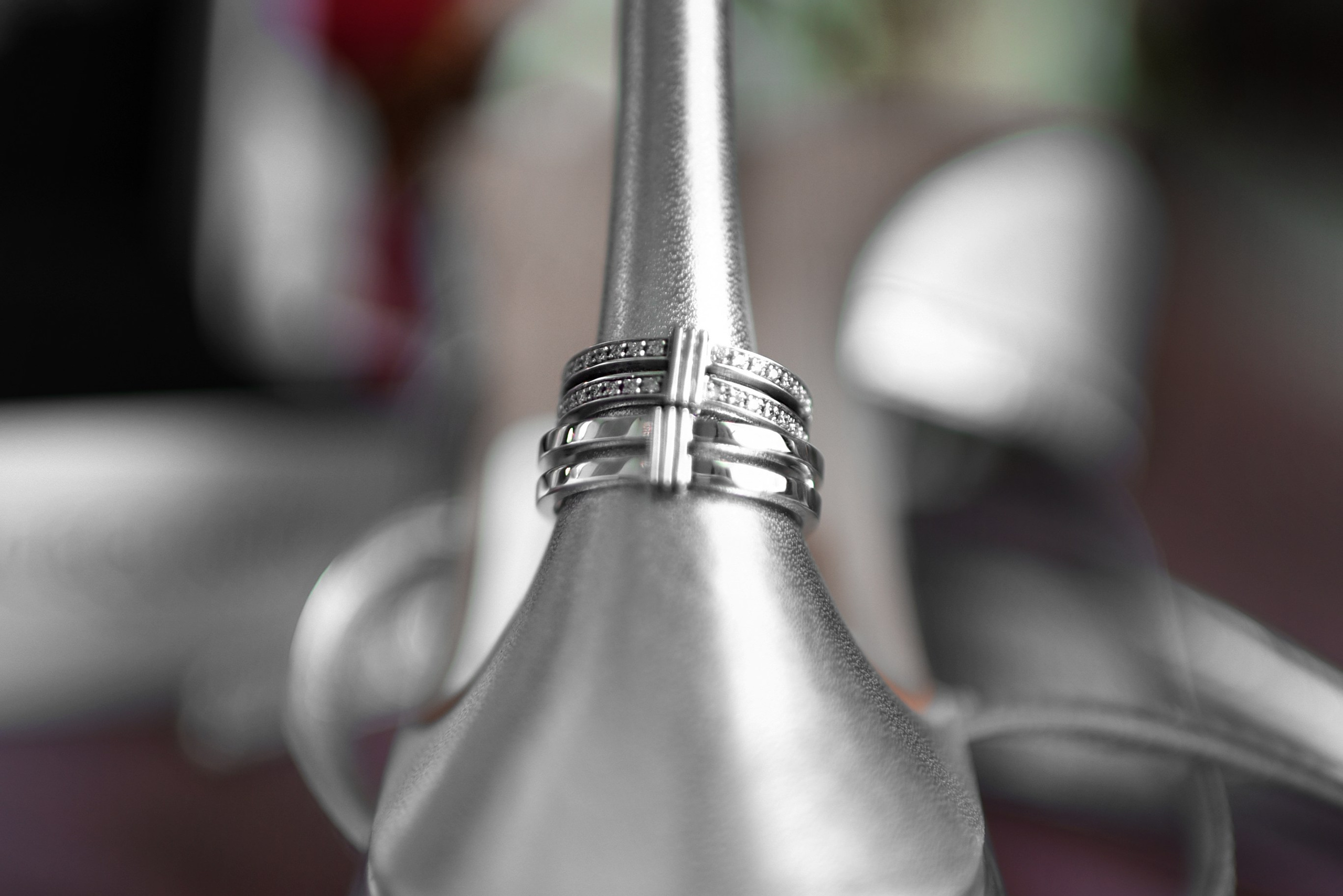 Le plan clair d’une photographe pour des souvenirs inoubliables. Photographe Professionnel à Béziers et Montpellier – Mariages, Portraits et Vidéos Aériennes