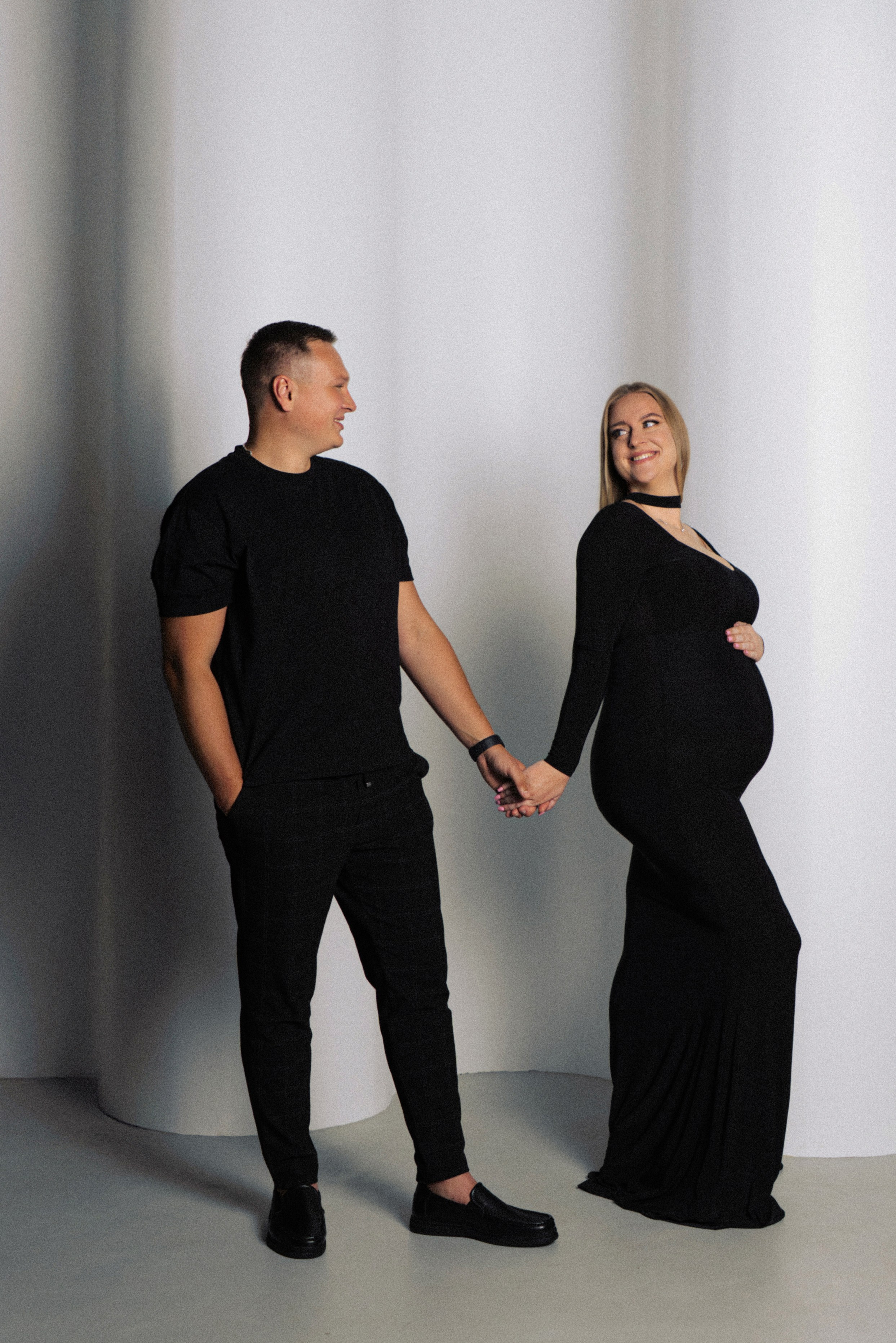 Poros, laukimo, šeimos fotosesija. Fotografė Agnė Navickaitė