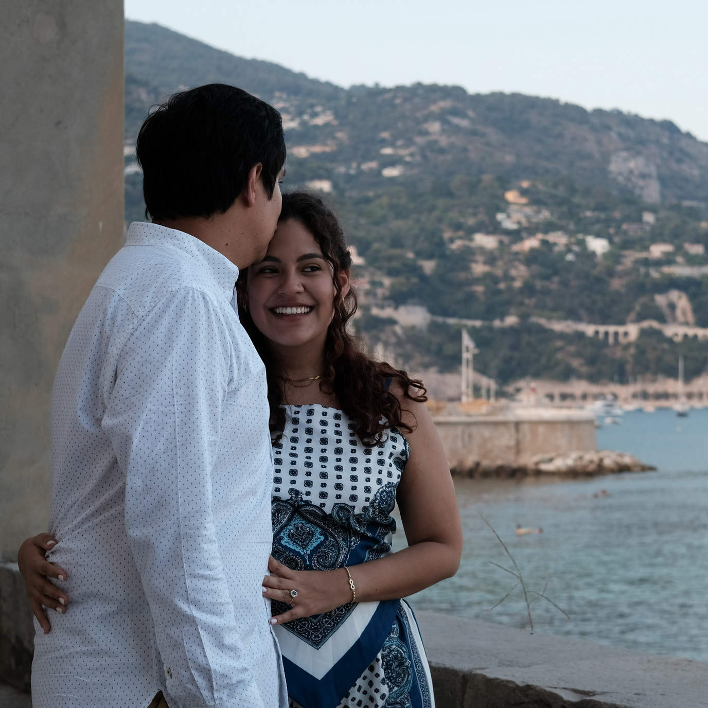 Yulia — portrait, tourist & love story photographer in Paris