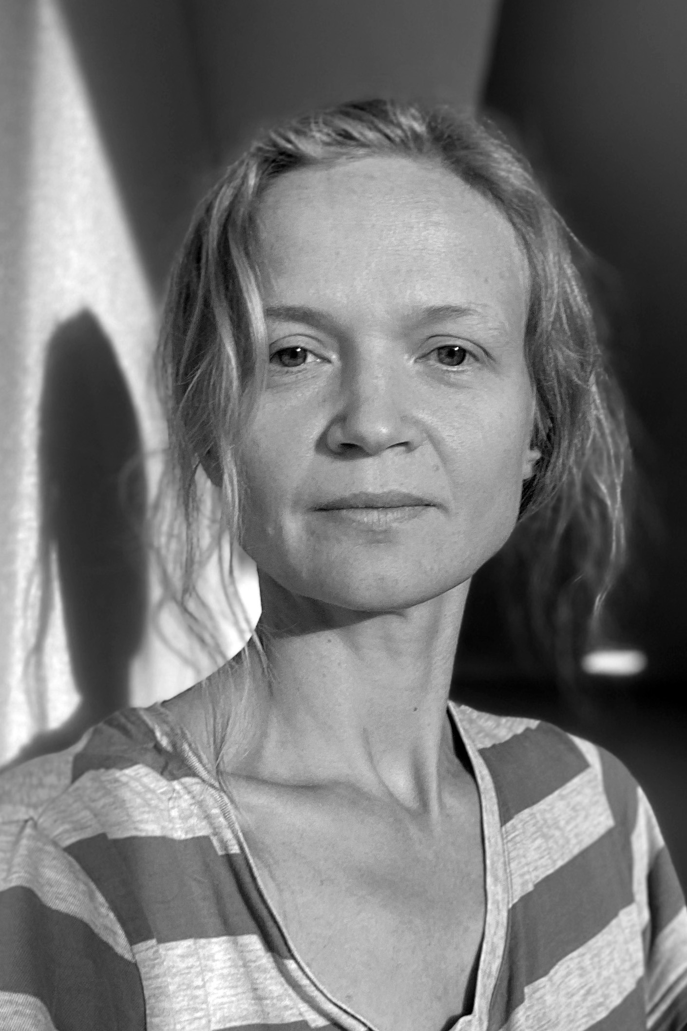 Bio / CV. Katya Bogachevskaya — independent curator, lecturer