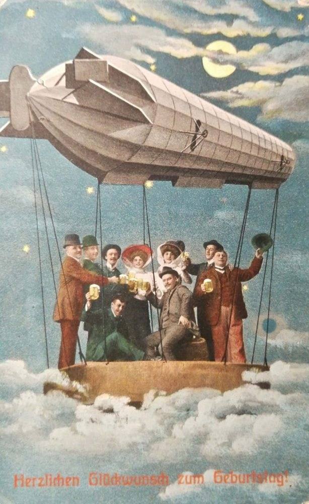 Старинная открытка: граф Цеппелин — вдохновитель дирижаблей. Фотограф, любитель винтажа, коллекционер винтажных открыток и создатель историй на пересечении прошлого и личного. Ирина Дайнакова