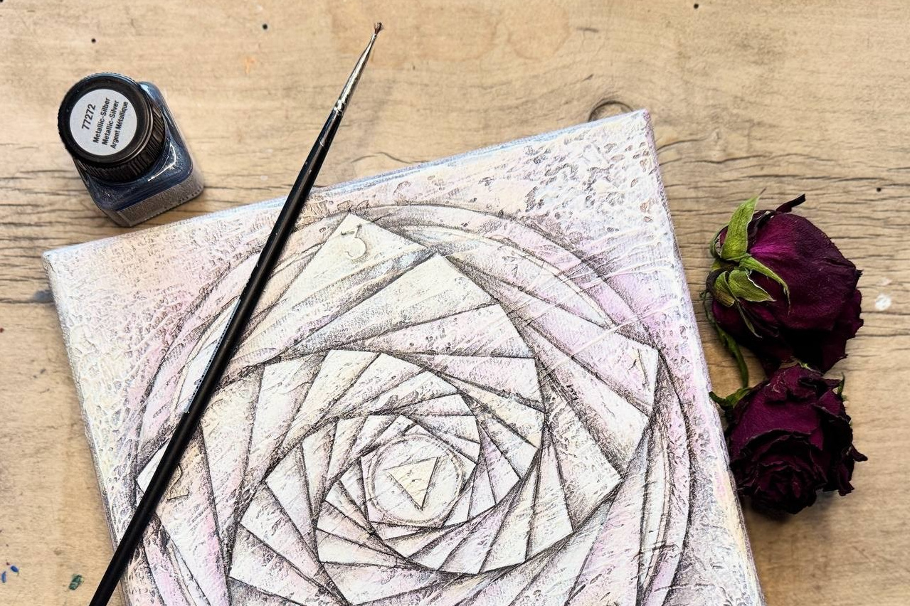 O meni in kontakt. Numerologija. Nevrografika. Delavnice