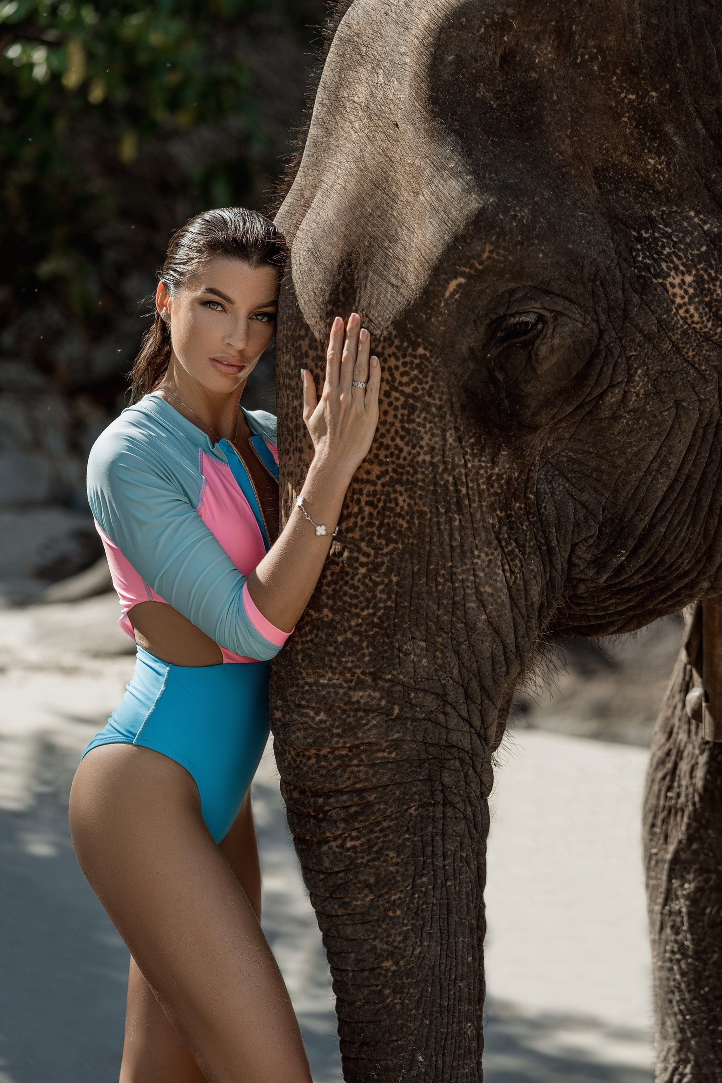 Family, wedding and portrait photographer on the island of Phuket