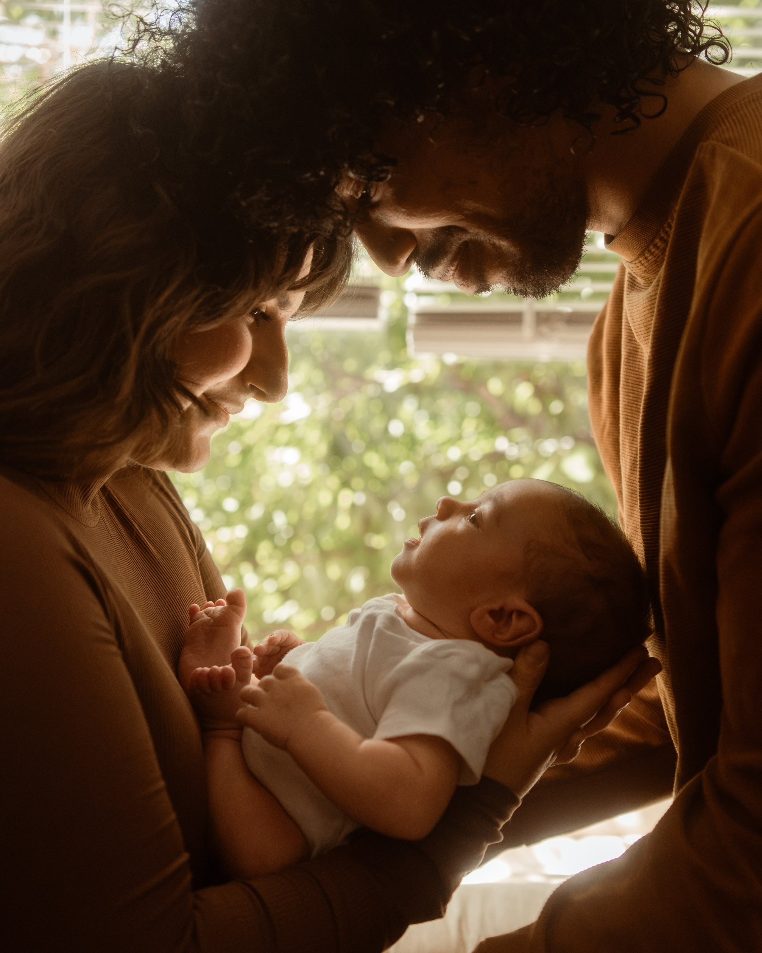 Connecticut Maternity & Portrait Photographer | Deschain Photography