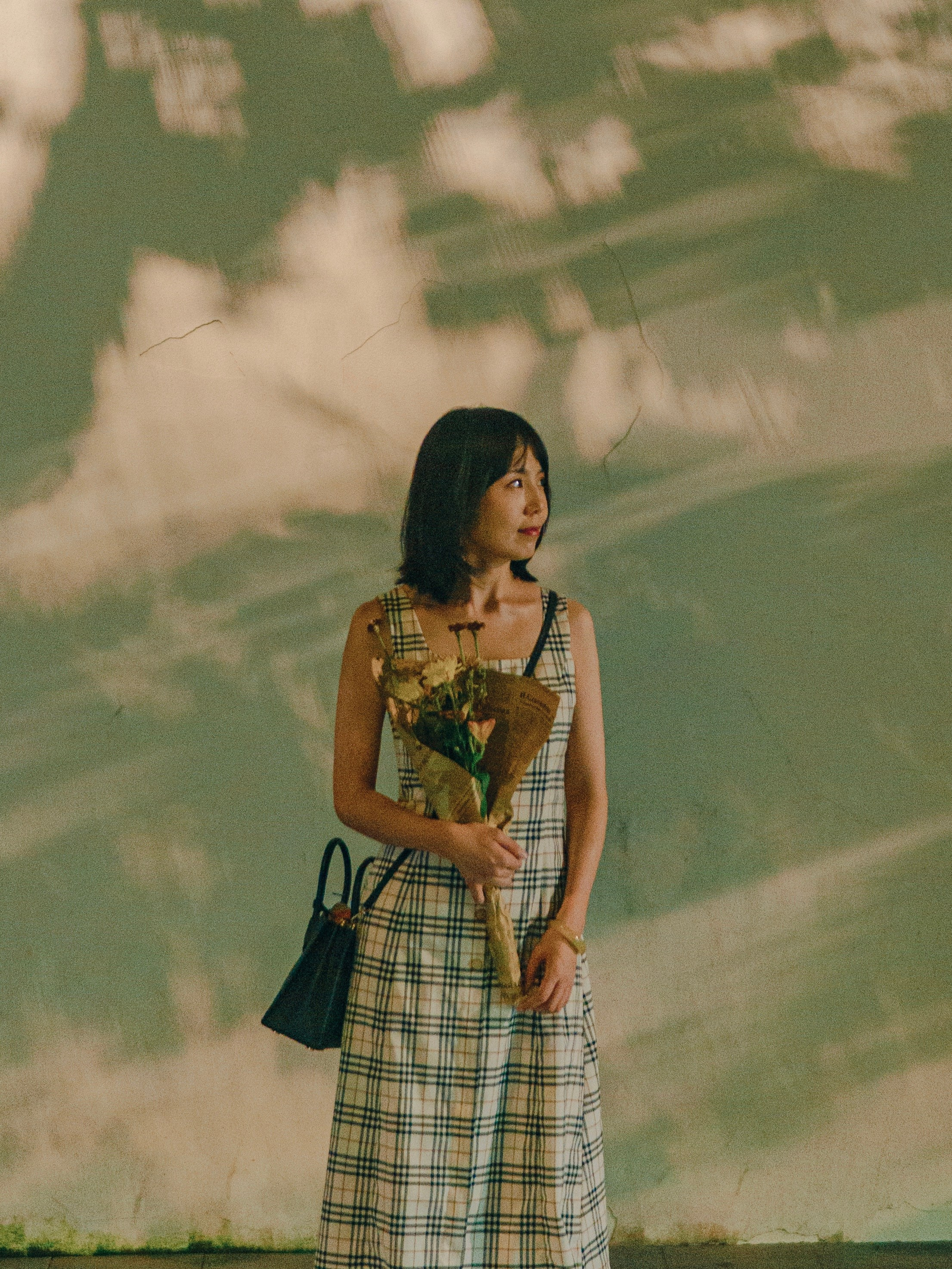 Contact. Shanghai Family Photographer Dora