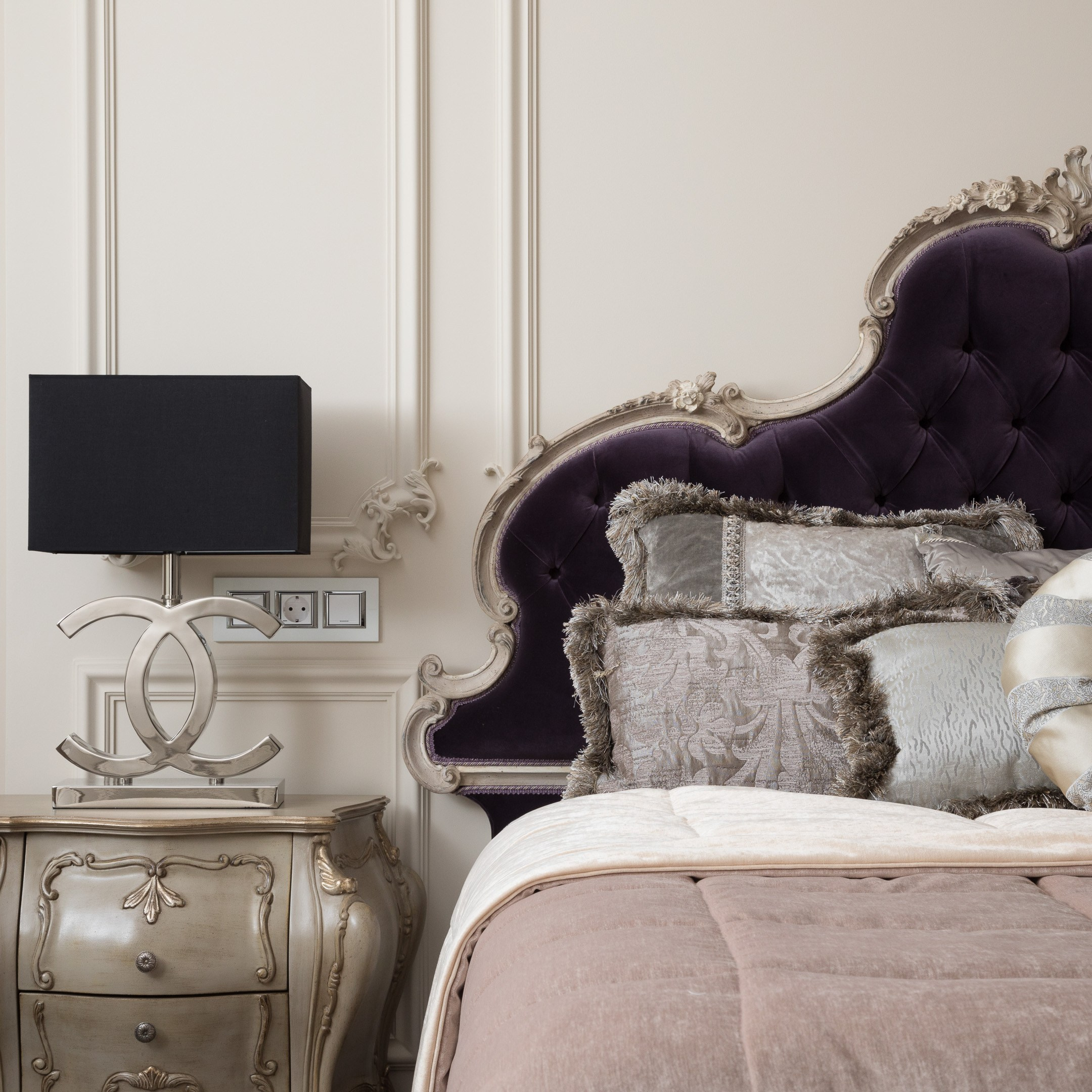 Classic style bedroom interior detail - photographer Andrey Dunin