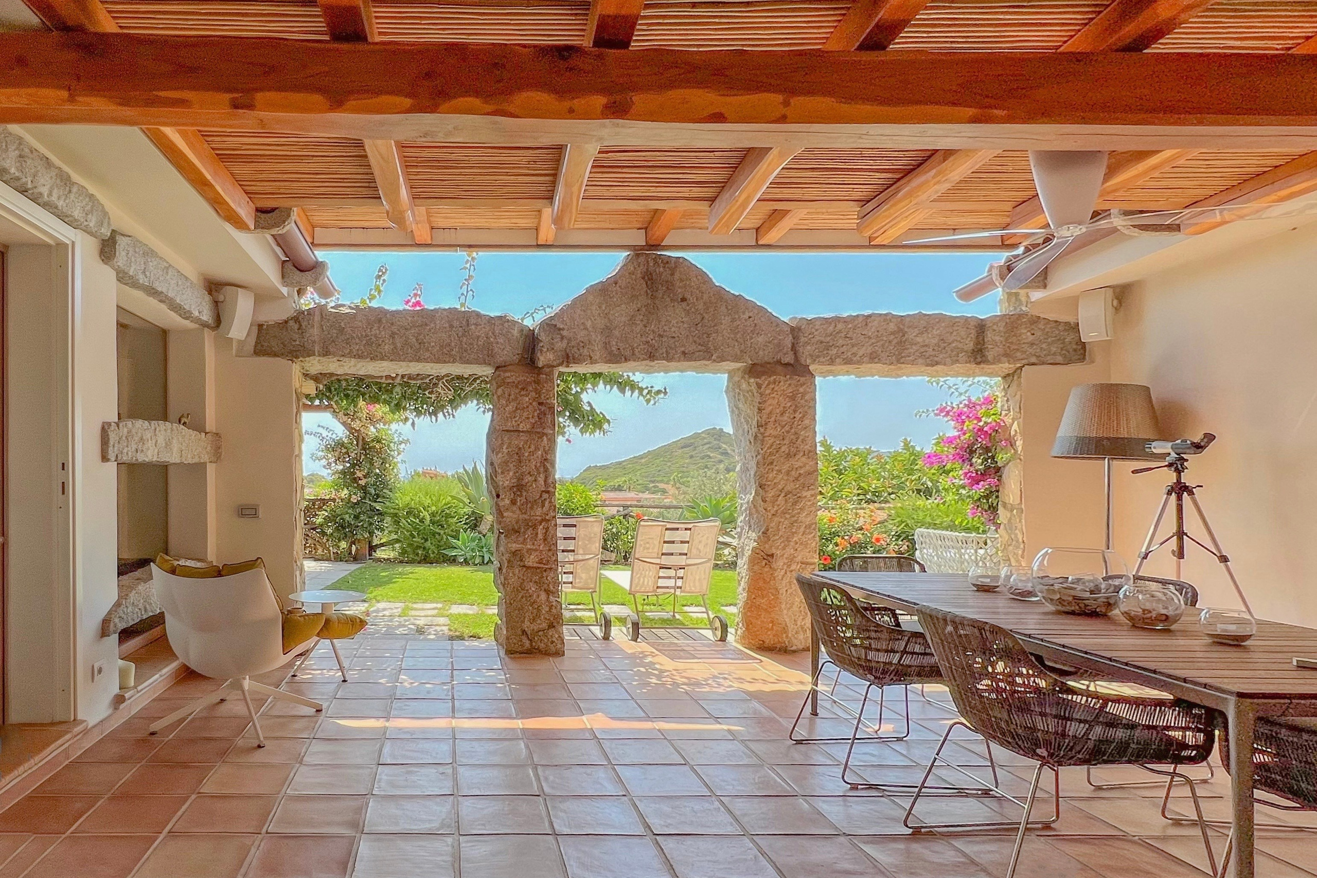 Servizi. Eugenia Murru. Fotografa d’interni in Sardegna specializzata in case vacanza, affitti brevi. Foto naturali per Airbnb, Immobiliare in 48 ore