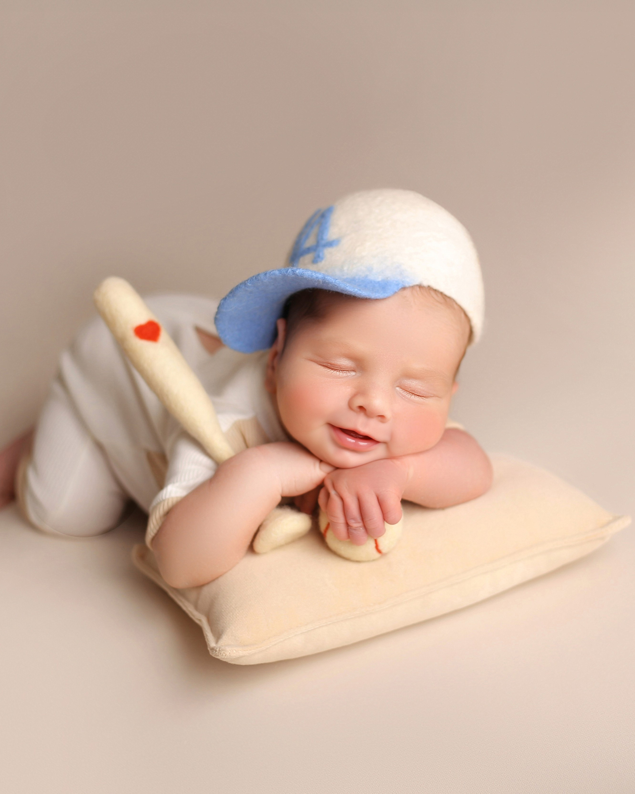 PRO NEWBORN ACADEMY. Fotografka miminek a těhotenství v Praze a celé ČR