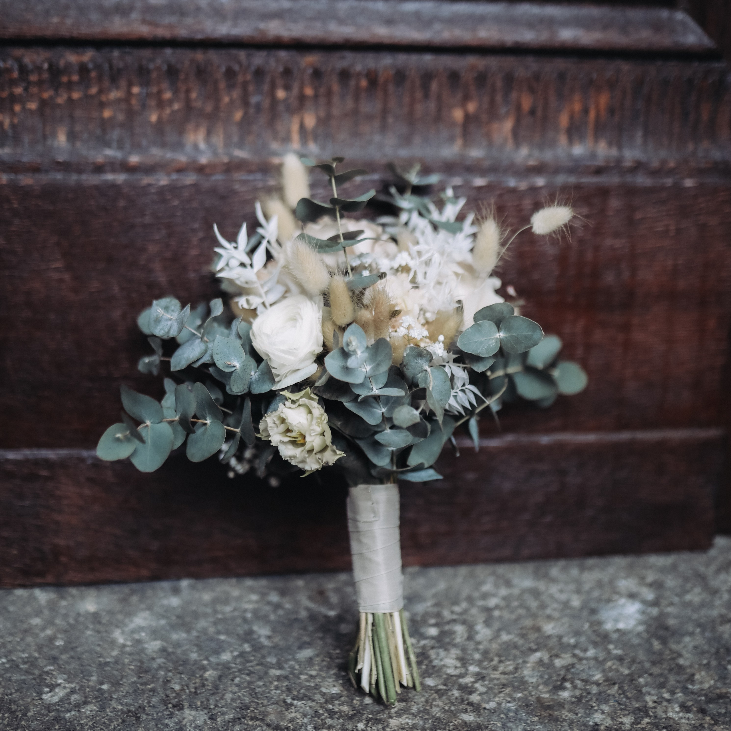 Brautstrauß bei der Hochzeit in Heidelberg – natürliche Hochzeitsdetails