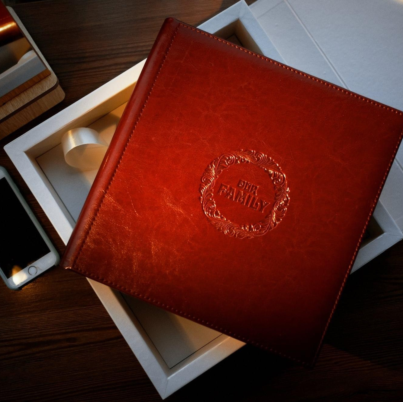 Фотоальбоми, фотокнига в подарунок, оформлення фотокниг, фотографія для фотокниги, фотоальбоми, сімейний альбом, весільна фотокнига