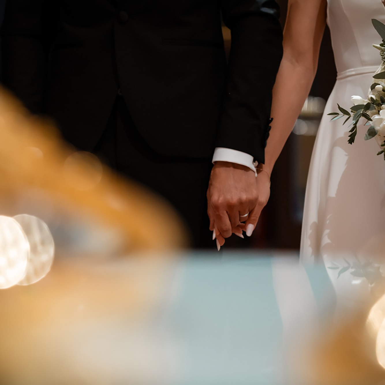 Contact Fotograf & Videograf Nuntă București | Blink. Blink Photo — Fotografie & Videografie Nuntă