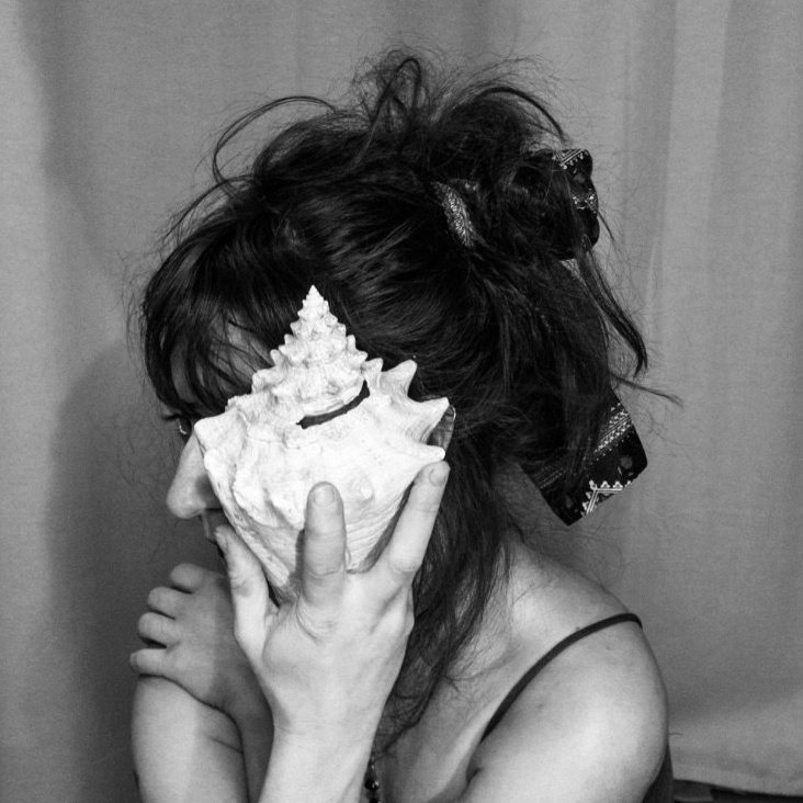 About. Daria Roe