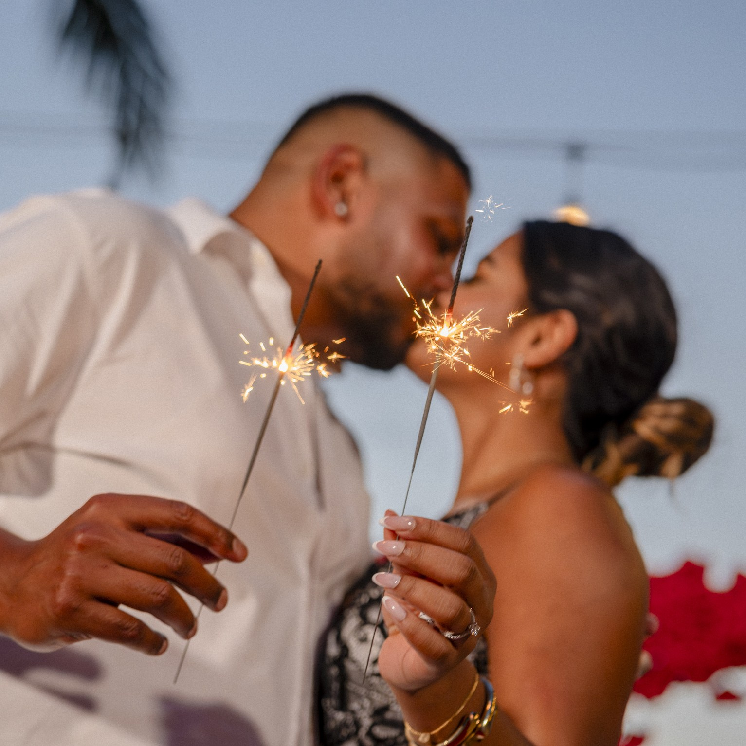 Contact. Marriage Proposal & Romantic Beach Dinner in Pattaya