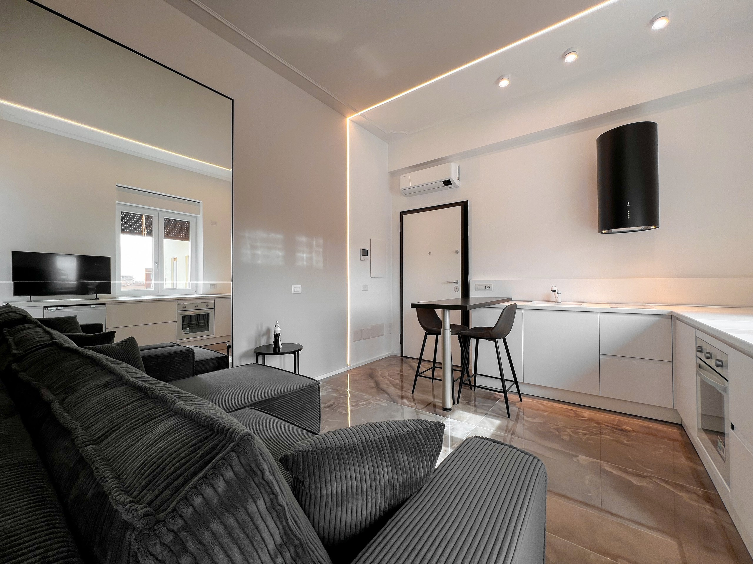 Servizi. Eugenia Murru. Fotografa d’interni in Sardegna specializzata in case vacanza, affitti brevi. Foto naturali per Airbnb, Immobiliare in 48 ore