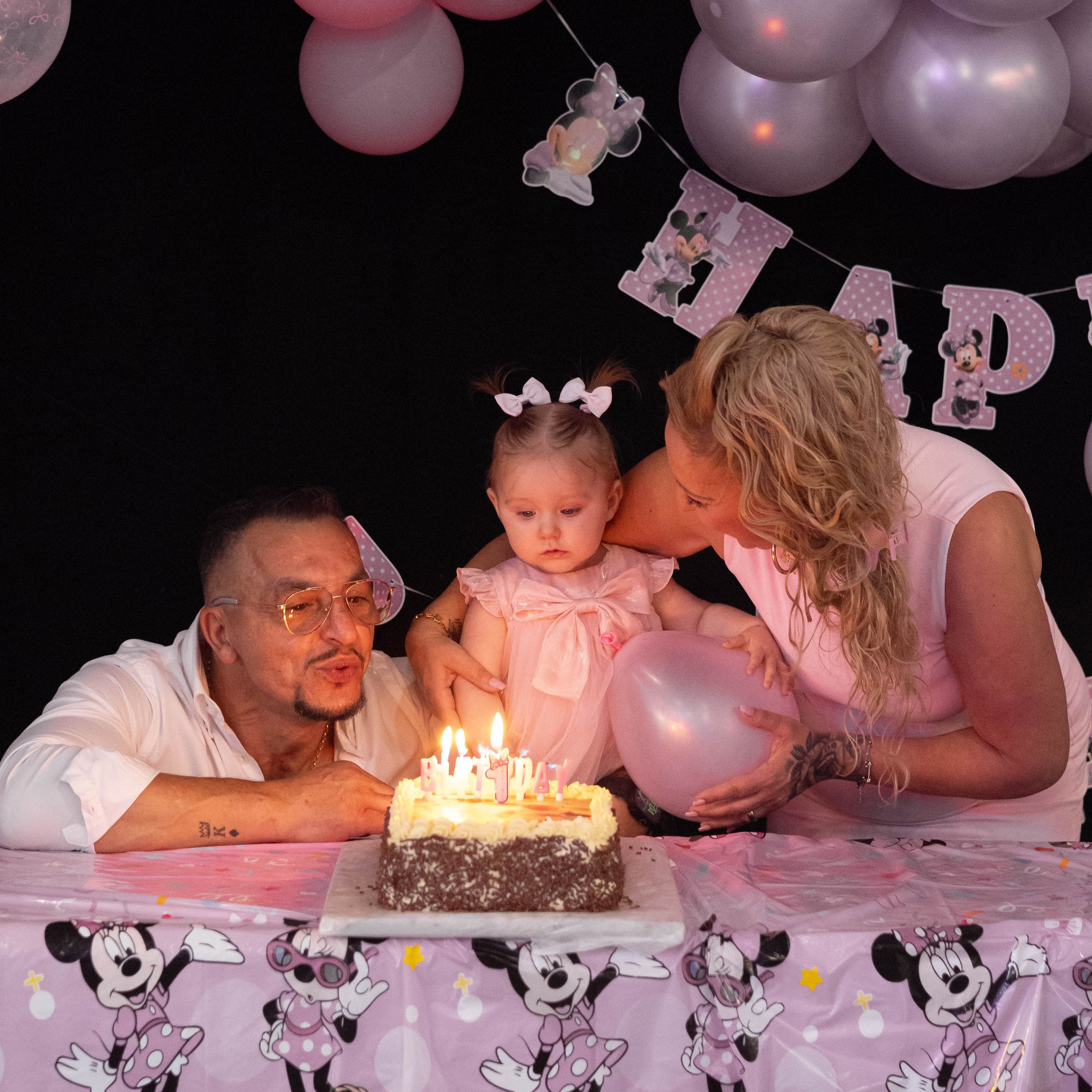 Feest. Zwangerschapsfotografie, newborn, gezinnen, branding, liefde én geboortefotografie