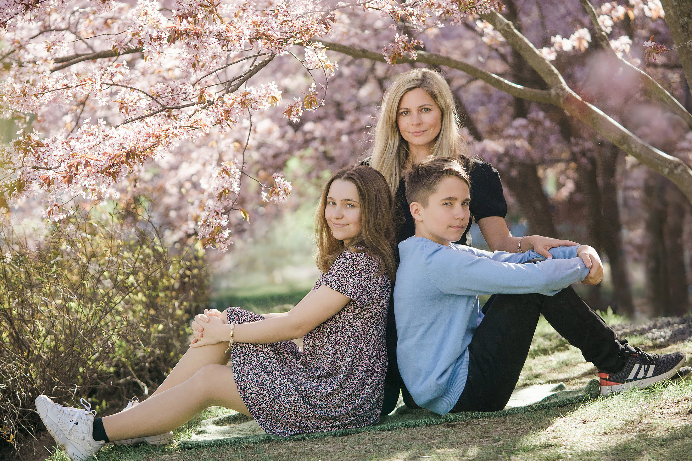 Minikuvaukset kirsikkapuistossa