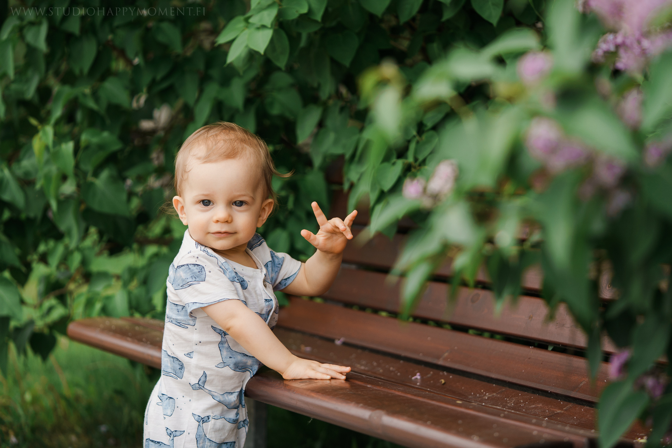lapsikuvaus Helsinki, lapsi hymyilee