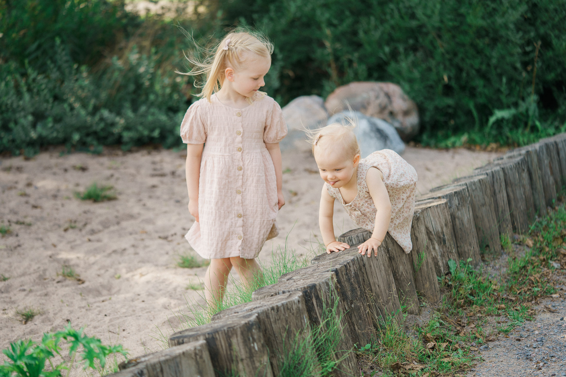 Yksivuotis- ja perhekuvaus Espoossa