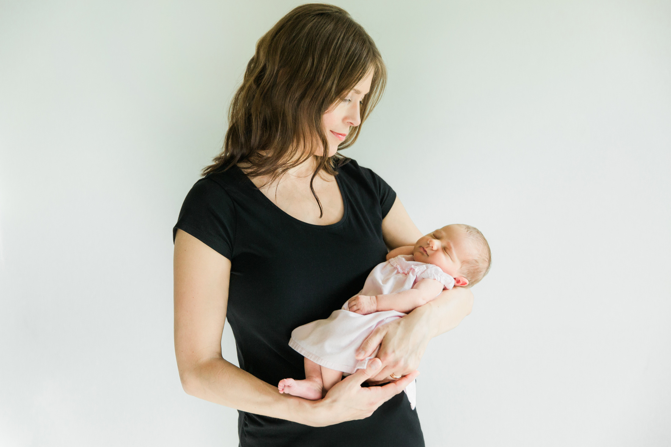 Newborn floral session | newborn photographer Espoo