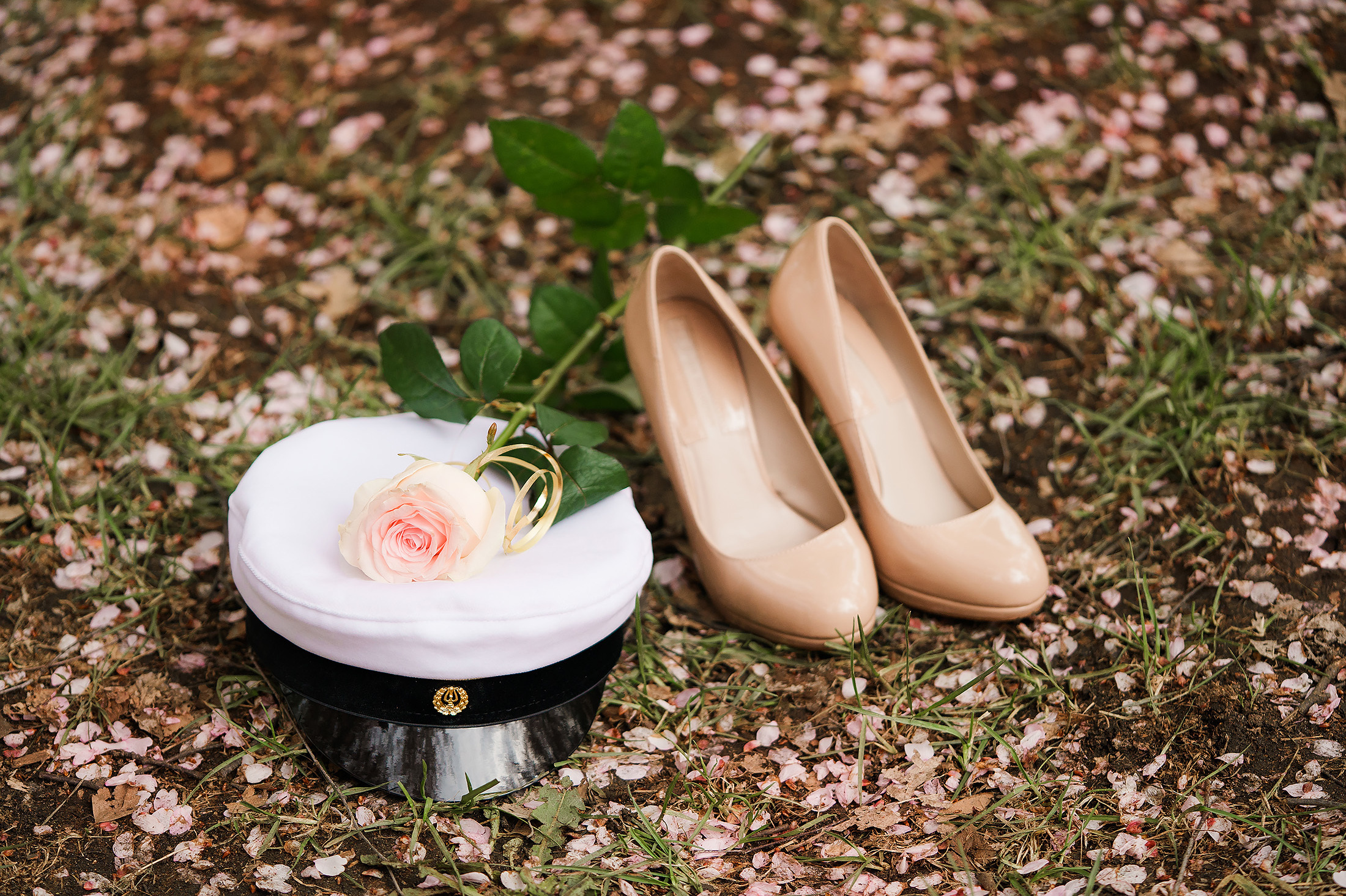 Anni, yo-kuvaus Helsingin kirsikkapuistossa