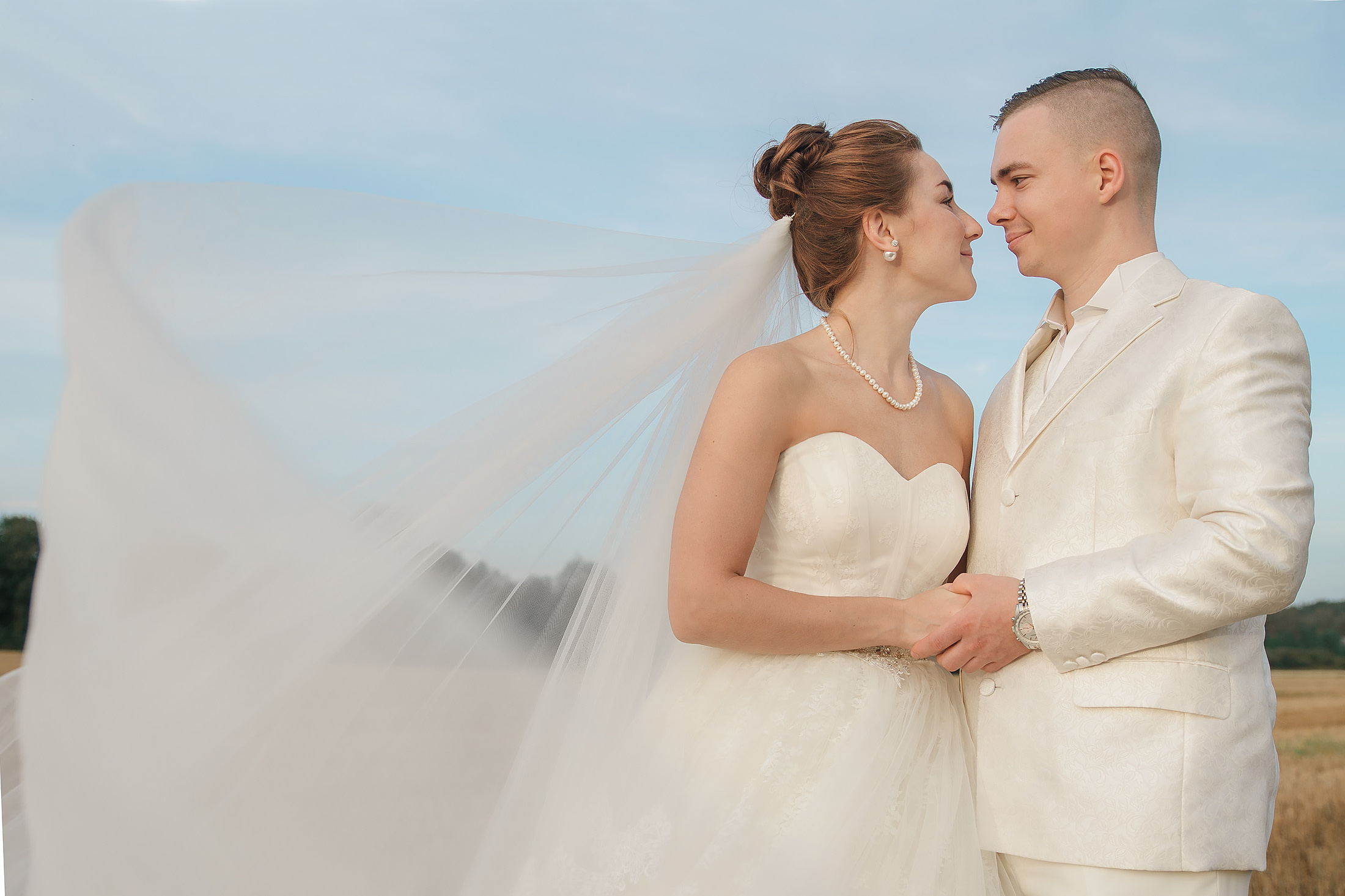 Viralliset hääpotretit helsinki