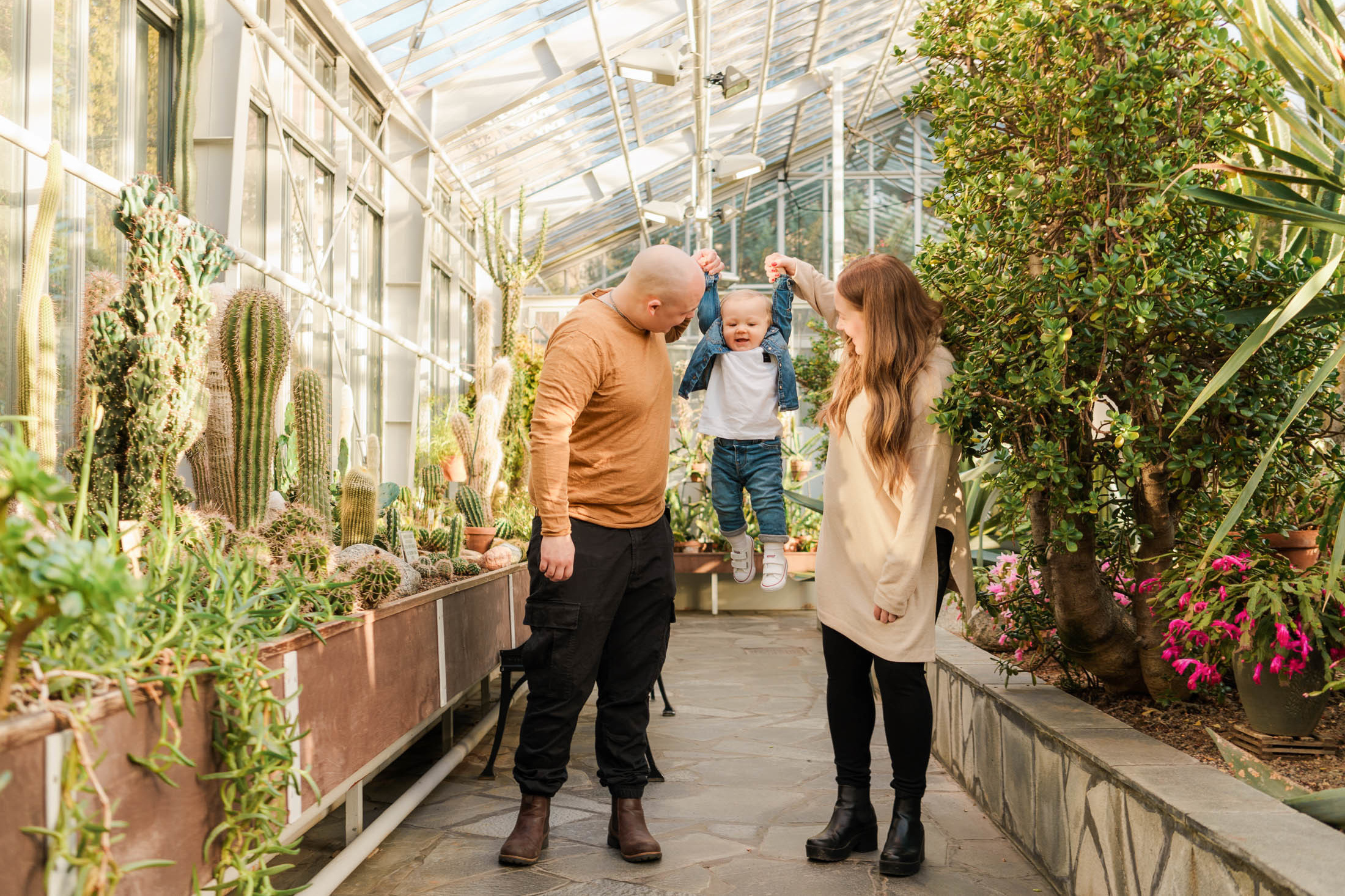 1-vuotiskuvaus Talvipuutarhassa