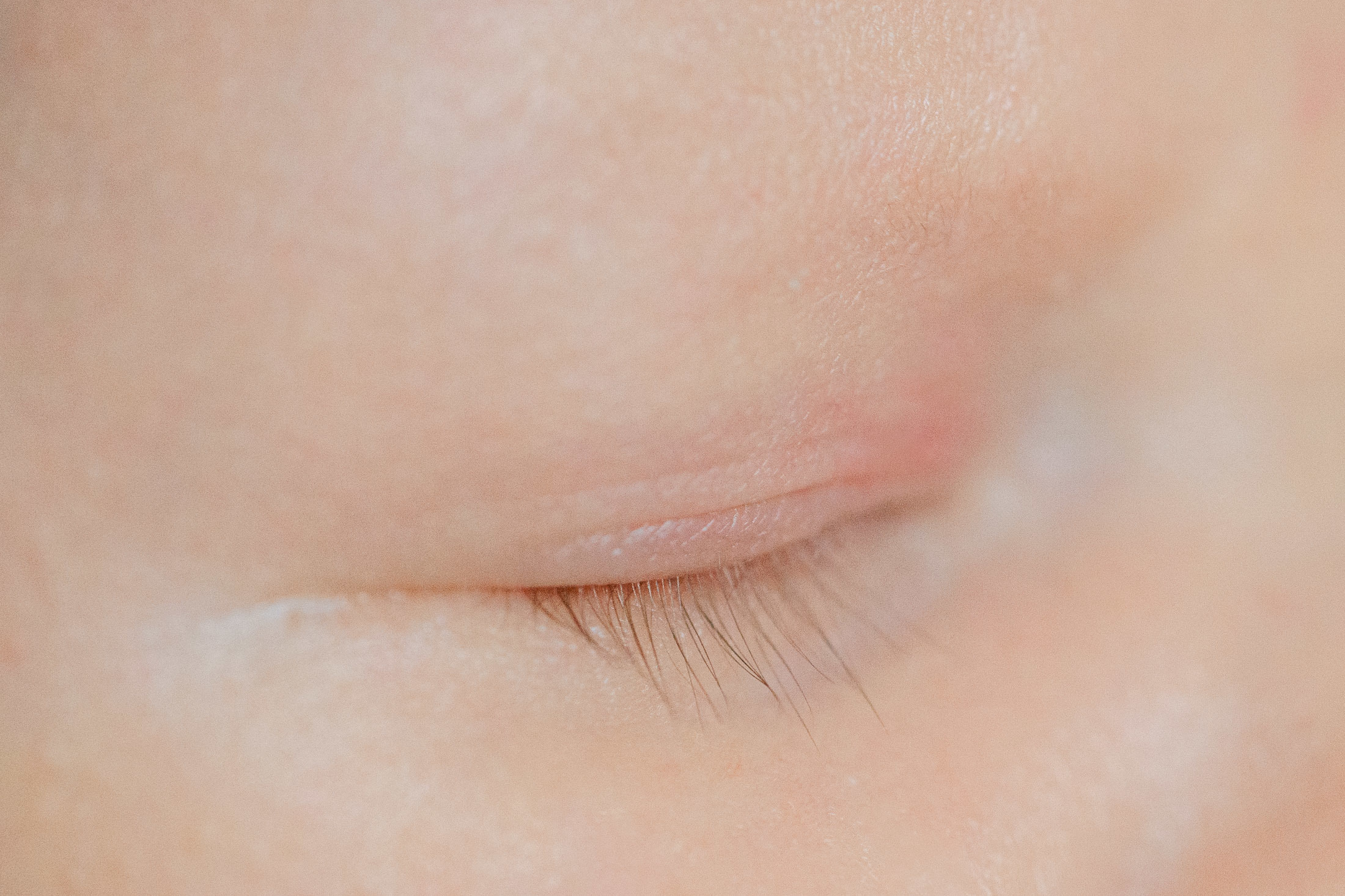 Vastasyntyneen kuvaus vauvakuvaaja Espoo