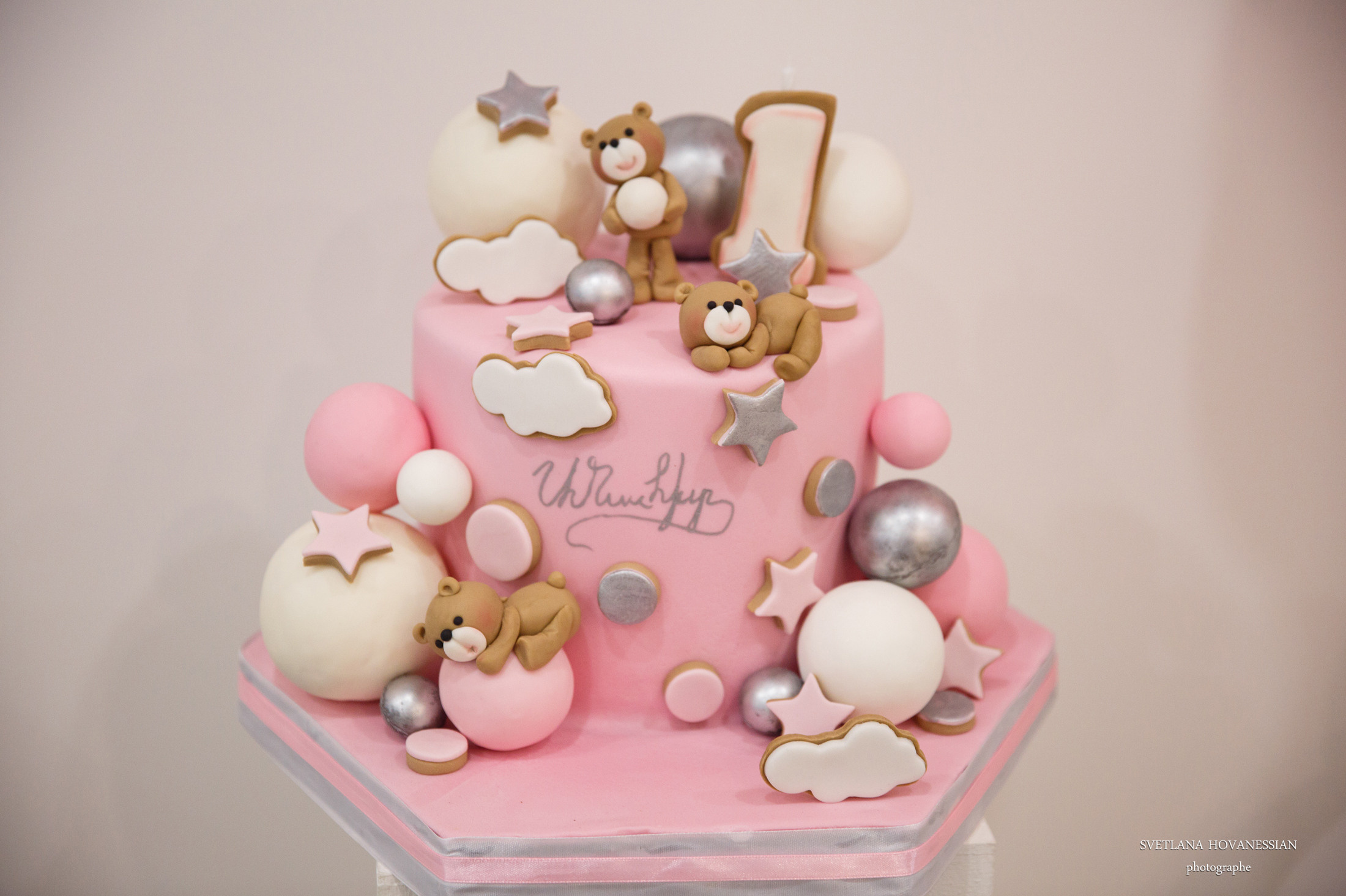 REPORTAGE  (Anniversaire, baptême, fête d’entreprise et ect.). Photographe professionelle spécialisée dans la photographie de grosses