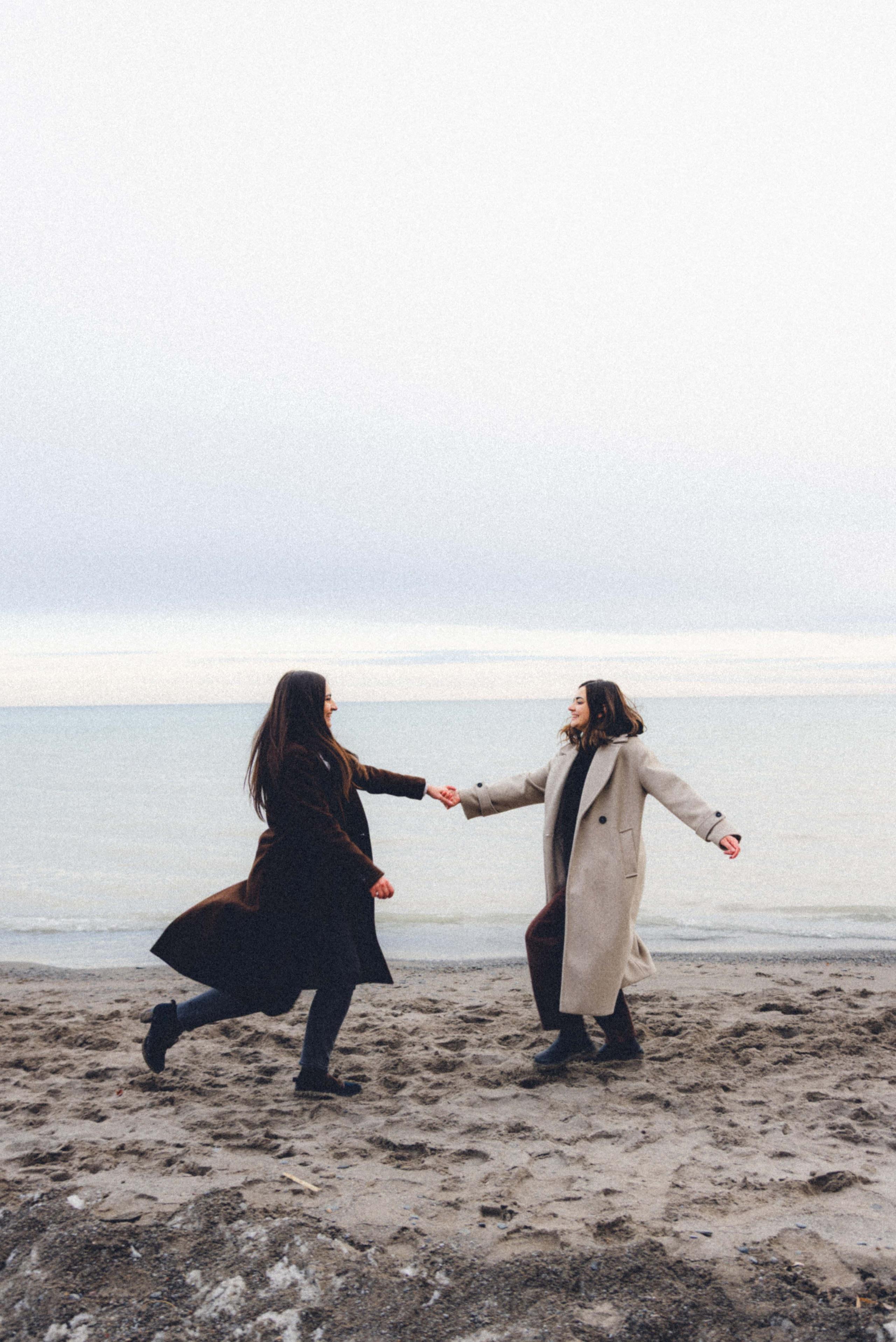 February Session at the Beach — Film Inspired. Anna Leb Photo