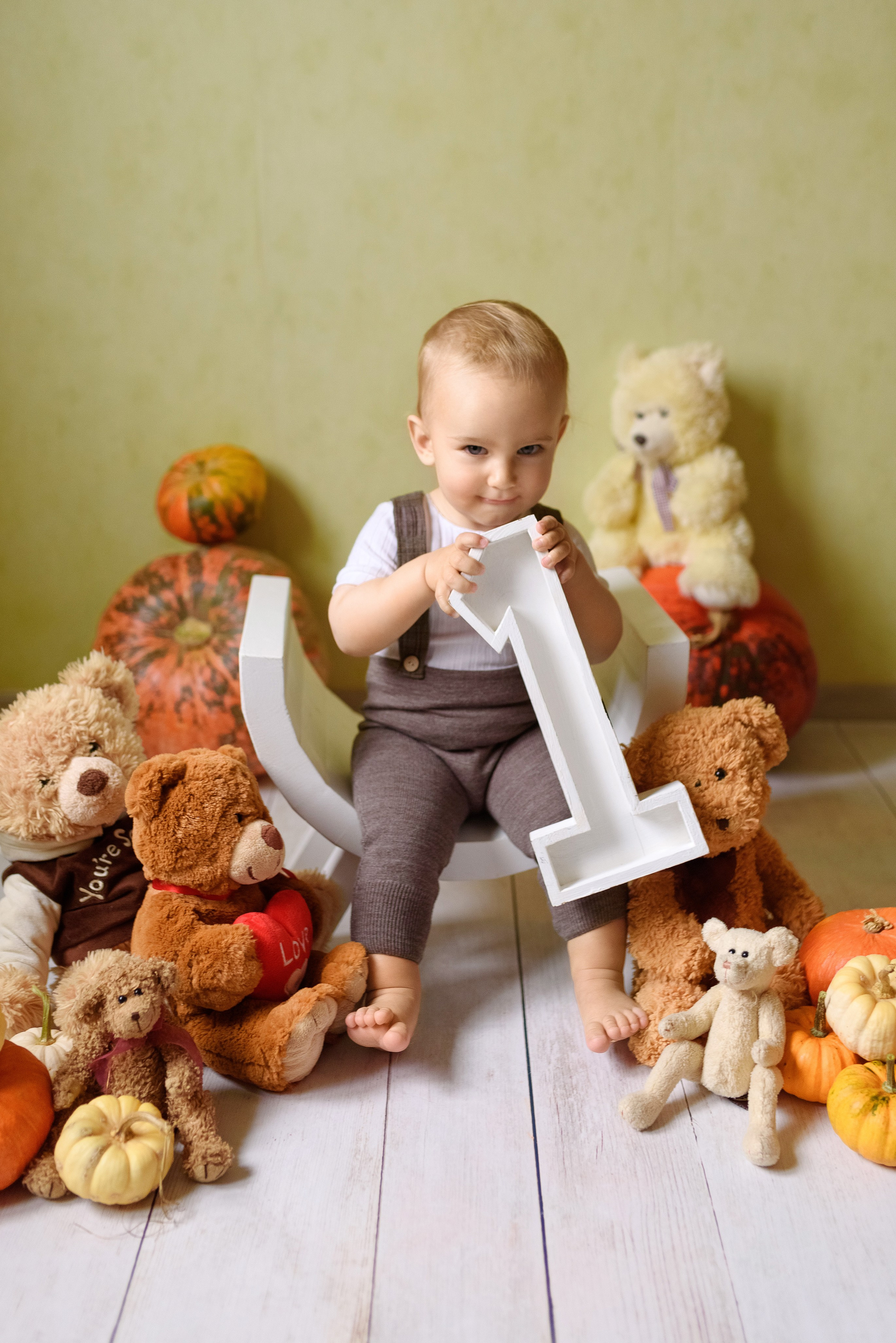 Cake-smash фотосессия / годовасие. Семейный фотограф и фотограф новорожденных в Вильнюсе Ирина Беленкевич