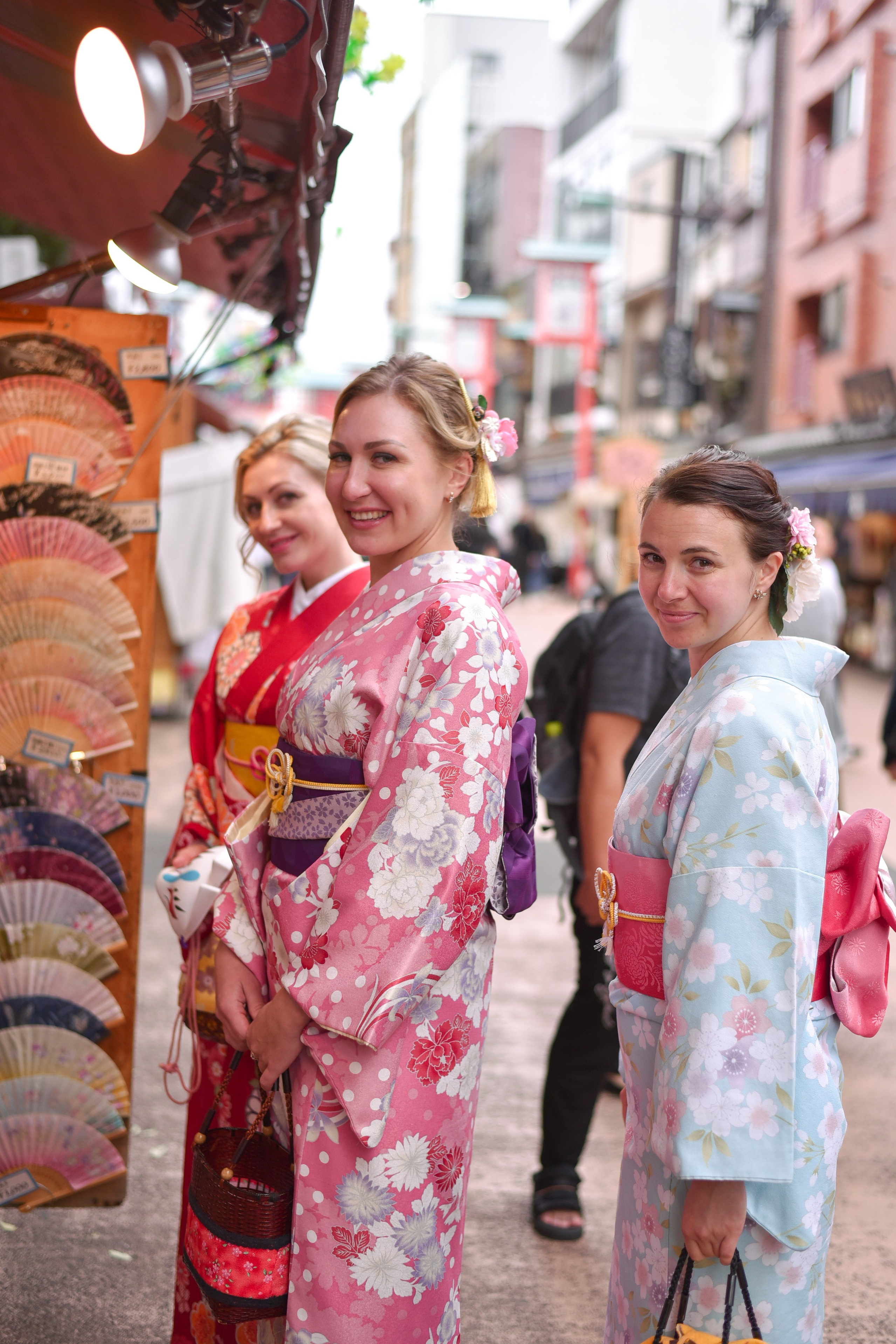 Services Eng. Photographer in Tokyo, Japan