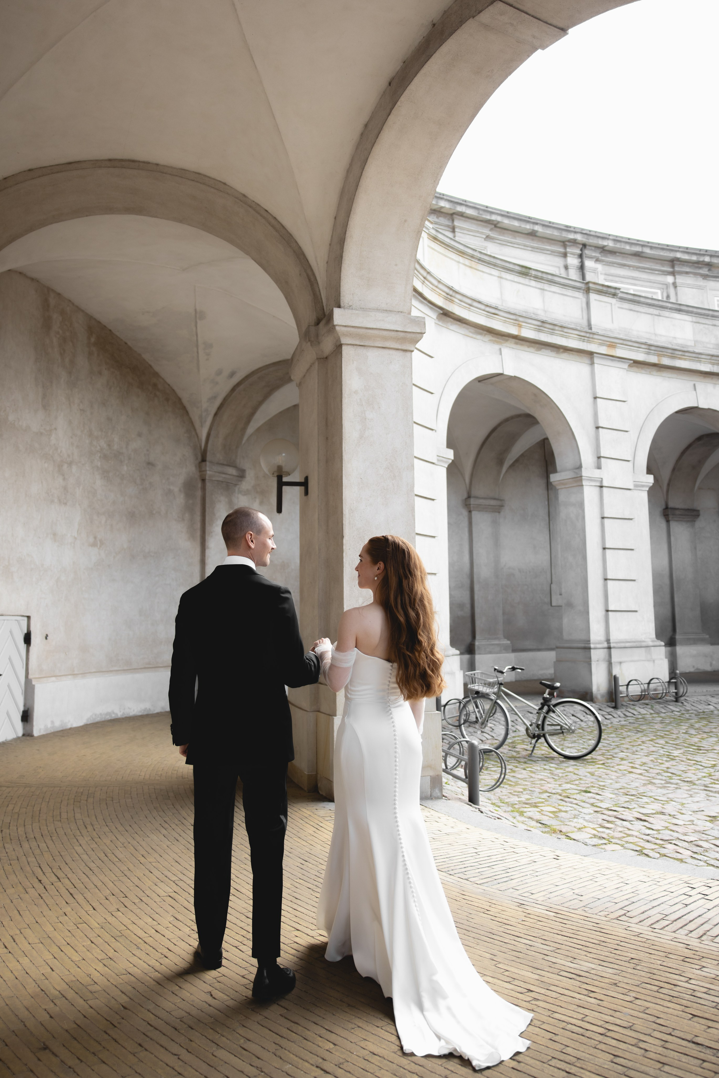TOP-12 photogenic places for Wedding in Copenhagen. Bryllupsfotograf i København, Danmark — Julia Byron