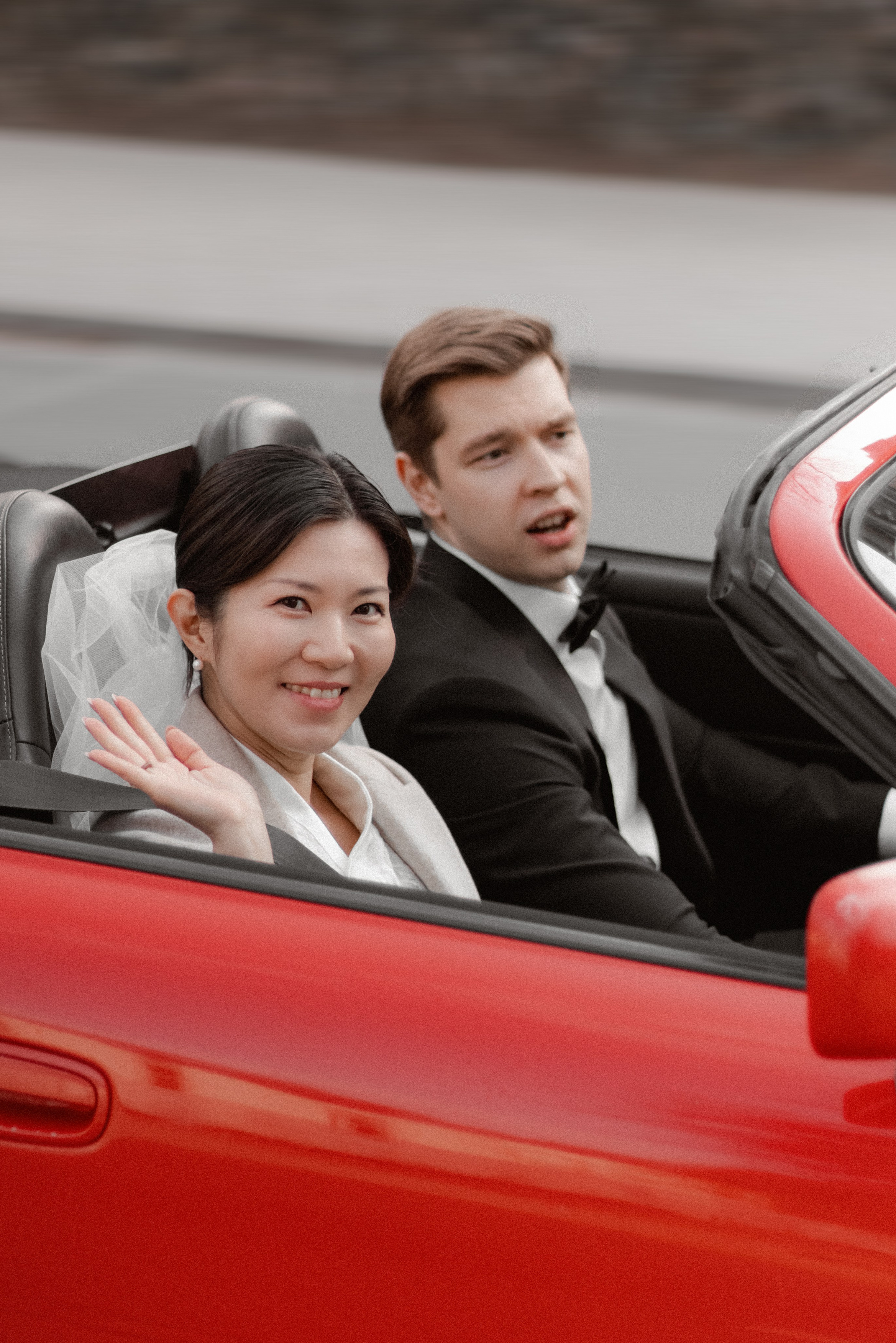 Fotosesija Vilniaus Santuokų Rūmuose. Framed by Evelina | Vestuvių fotografė