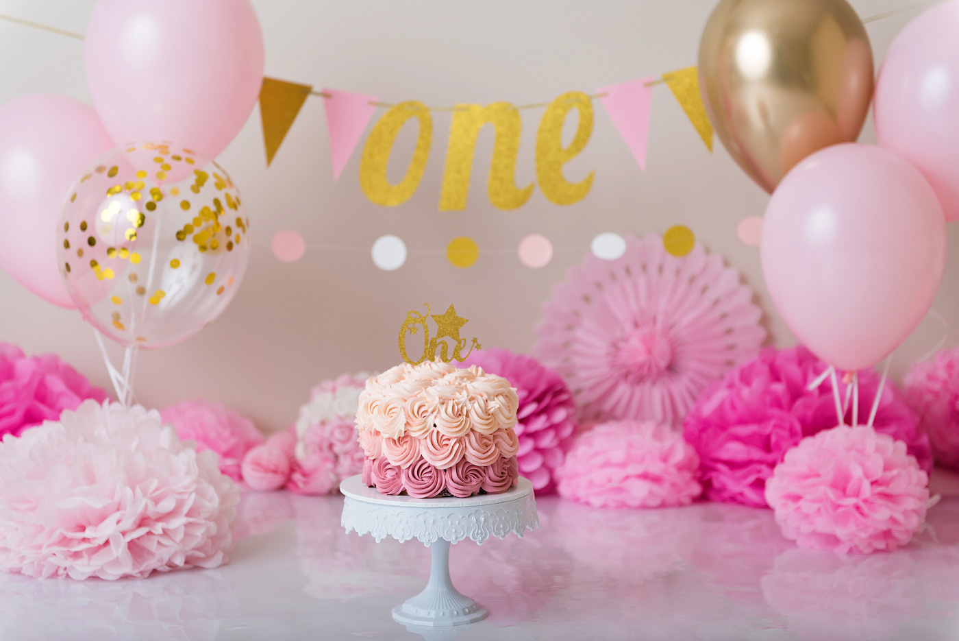 Cake Smash Themes. Newborn and family photographer. Hills District. Sydney