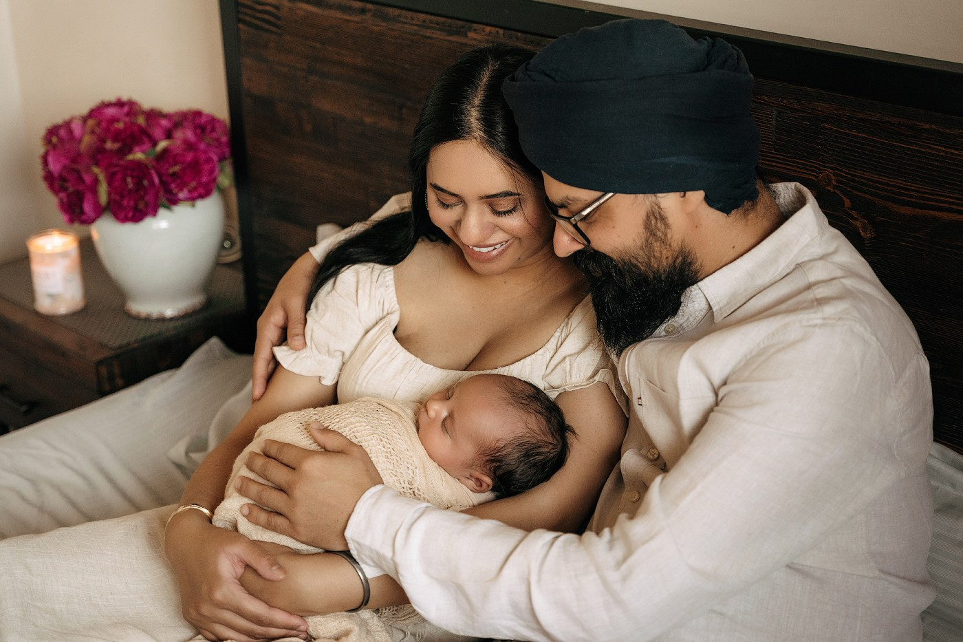 WHEN SHOULD YOU BOOK A NEWBORN PHOTOSHOOT?. Newborn and family photographer. Hills District. Sydney