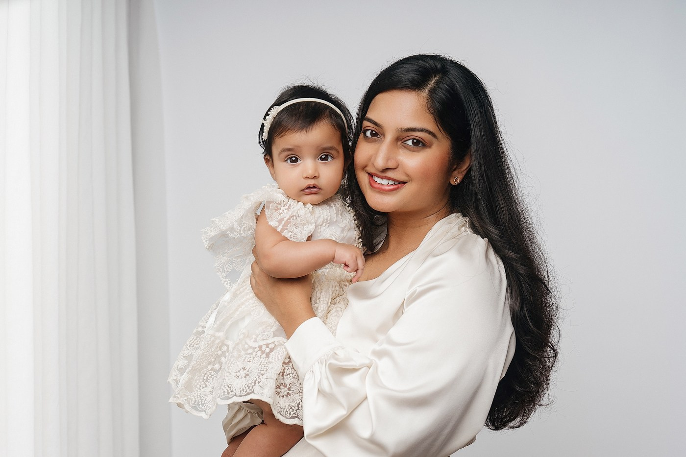 MOTHER’S DAY 2025. Newborn and family photographer. Hills District. Sydney