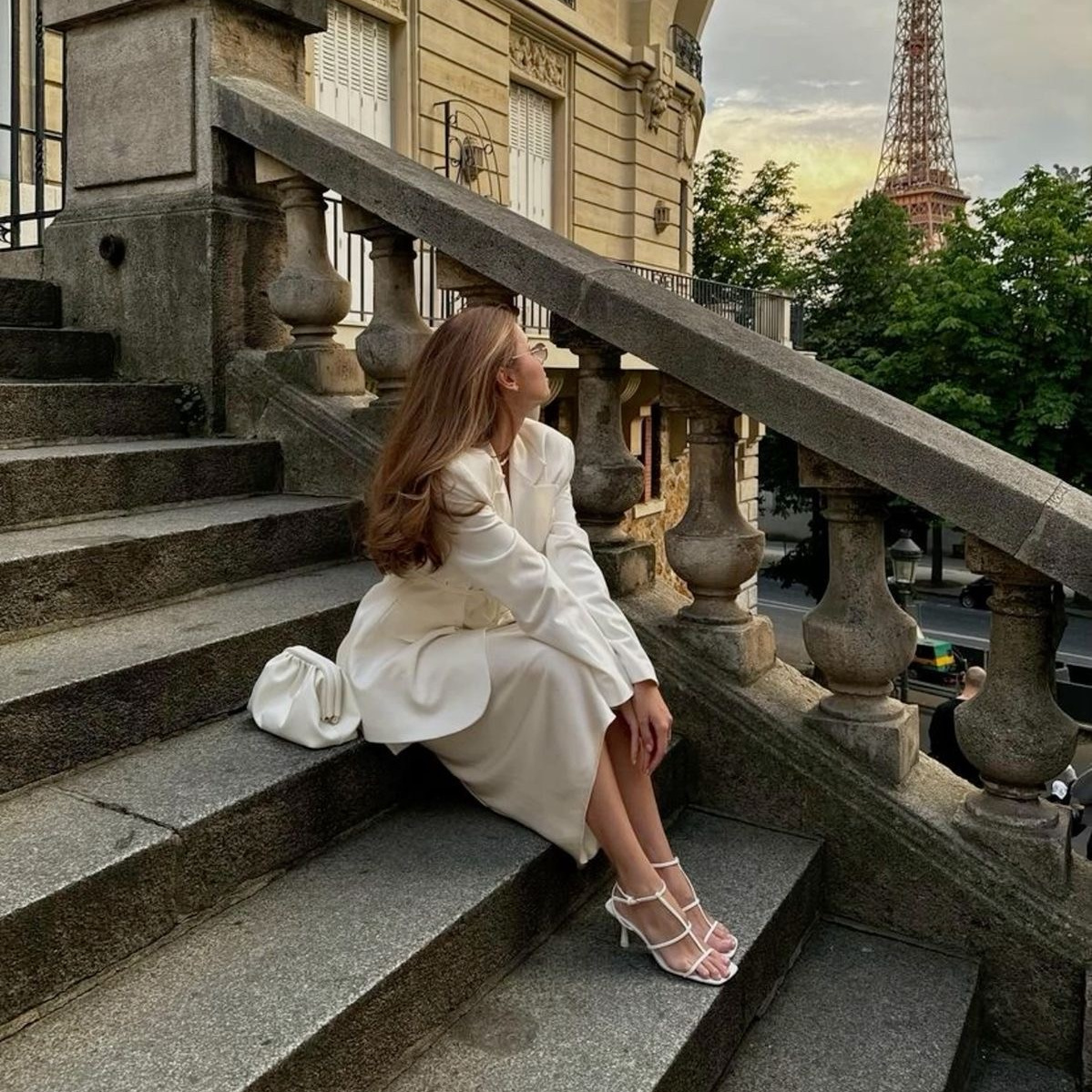 Prices & conditions. Photographer in Paris|Solo and groups, portraits & content, couples photo-shoot in Paris at the best locations